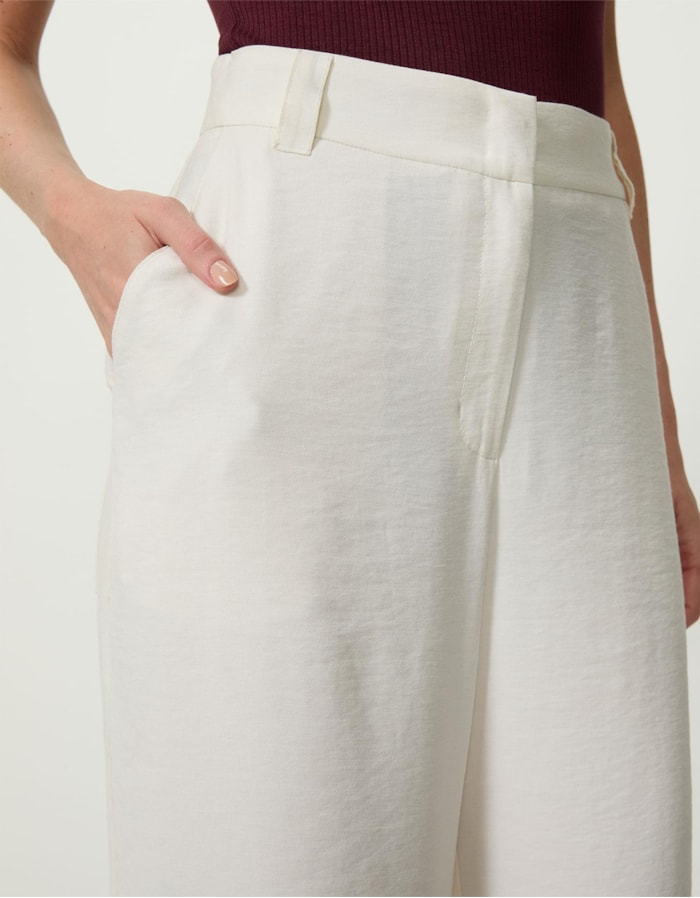 Calça Reta Alfaiatada Off White