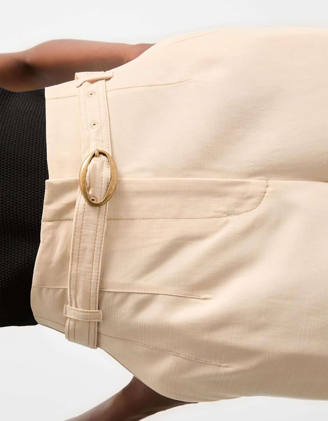 Calça Reta Com Cinto