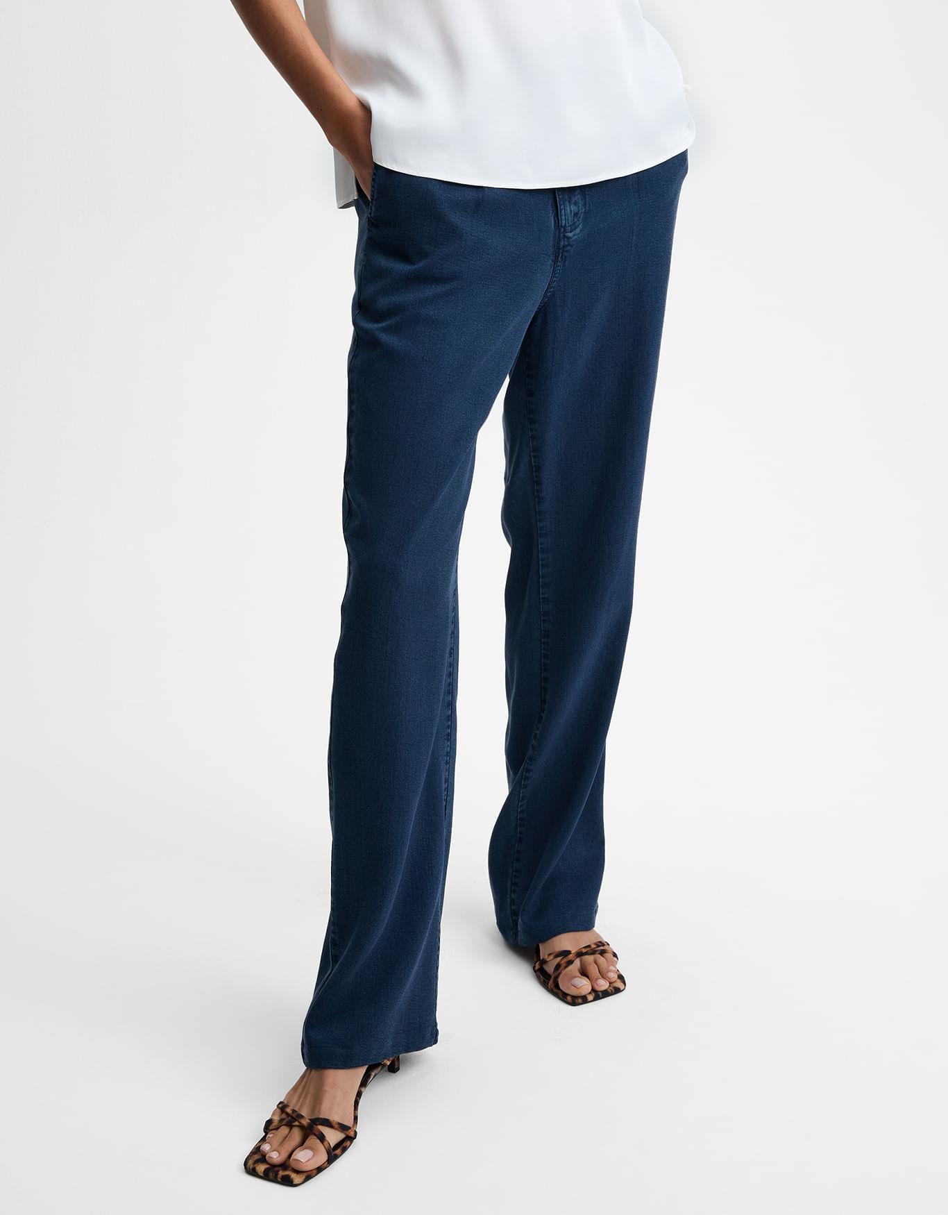 Calça Reta Liocel