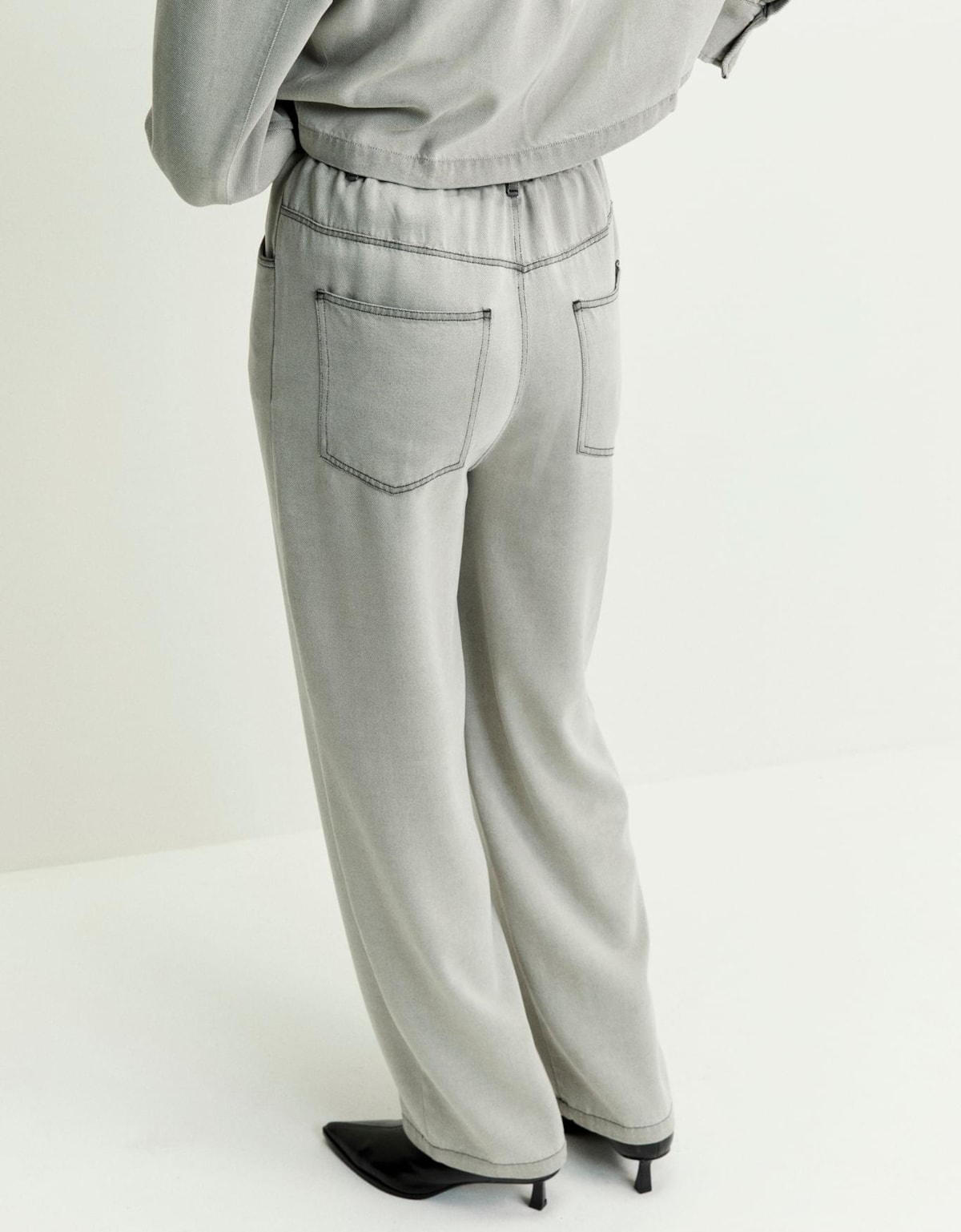 image_b7ddb30b-bc92-4de8-bc1b-29f1803e451e