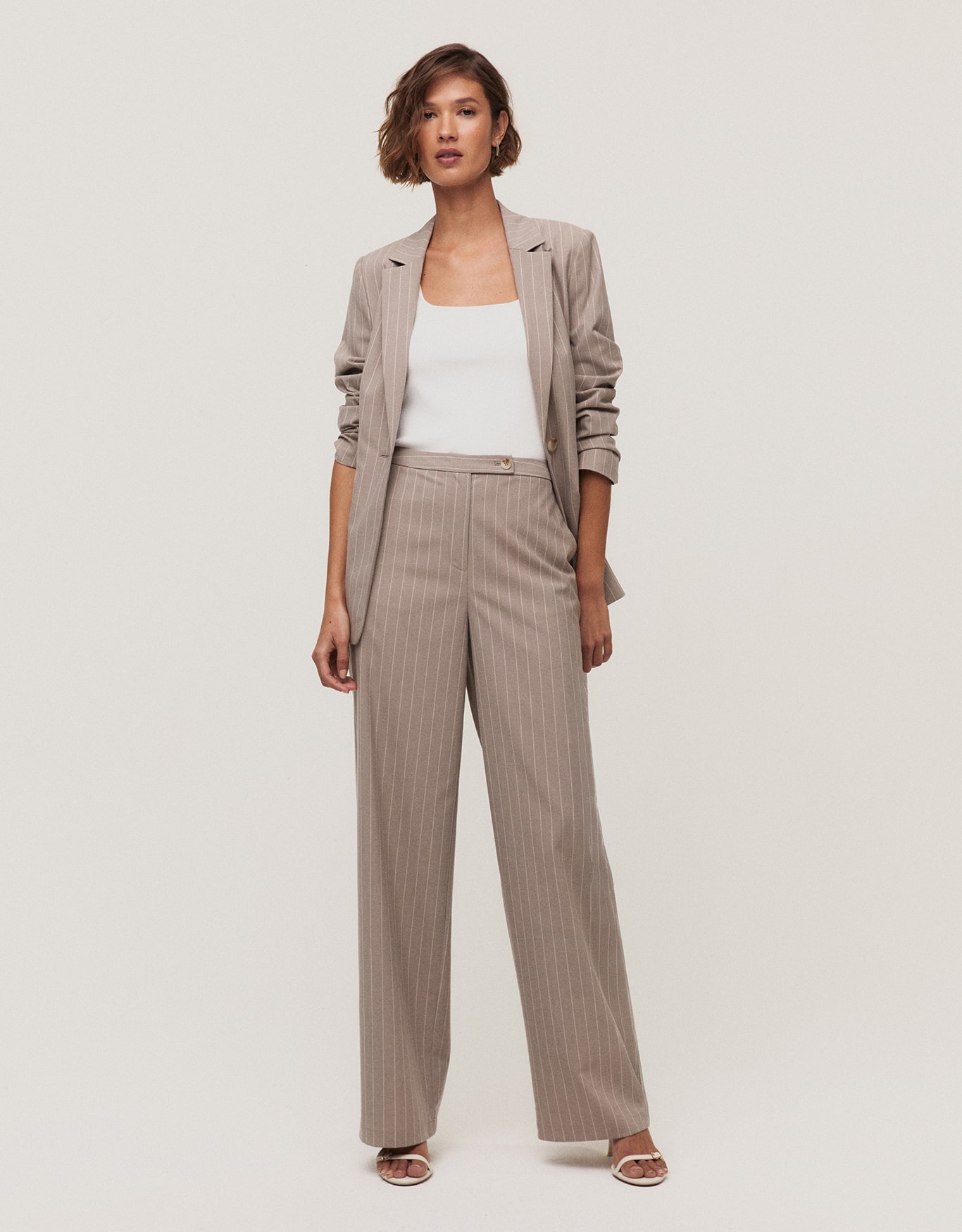 Calça Reta Risca de Giz