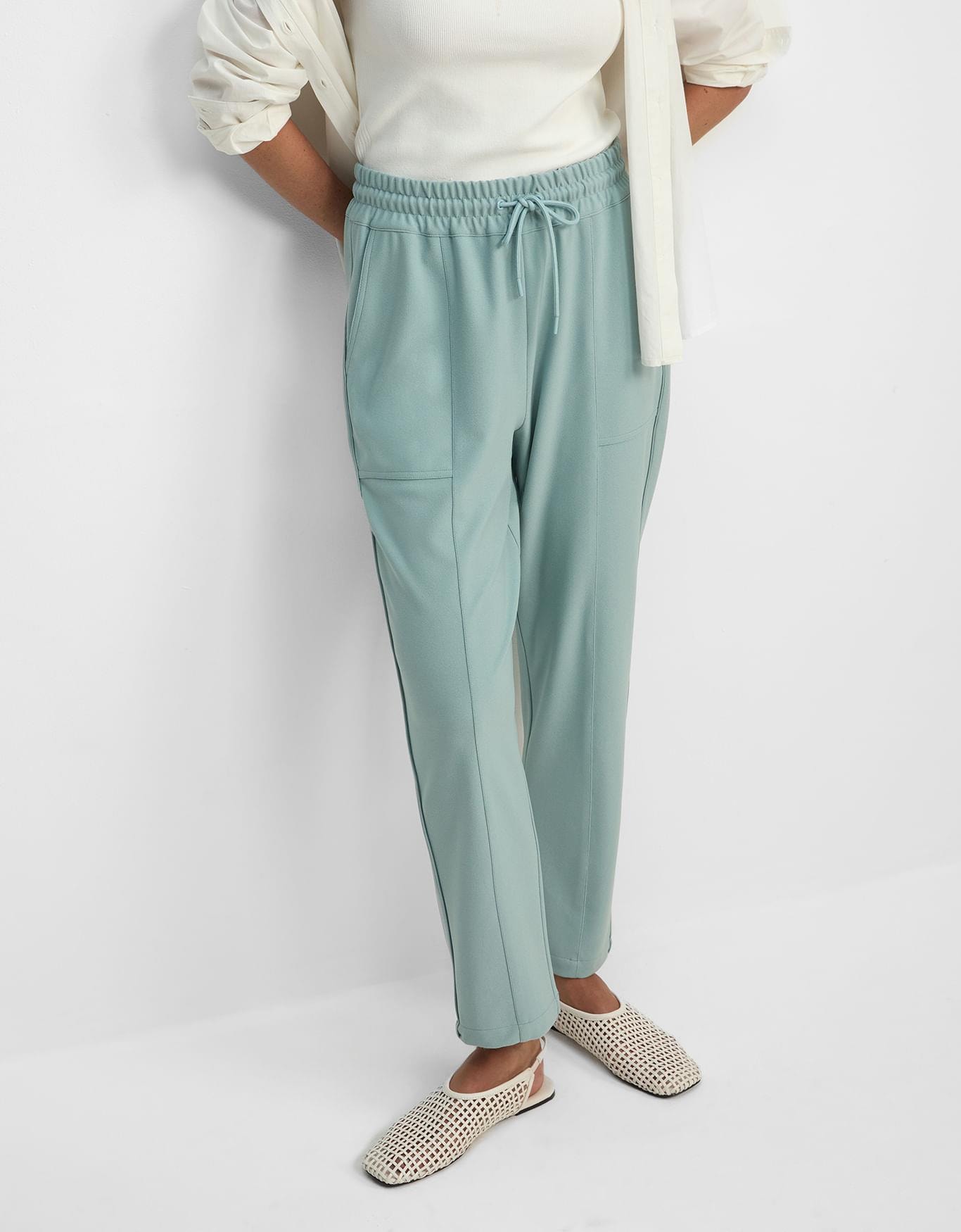 image_f2ef94e2-737e-48d3-a9af-297198b8cef0