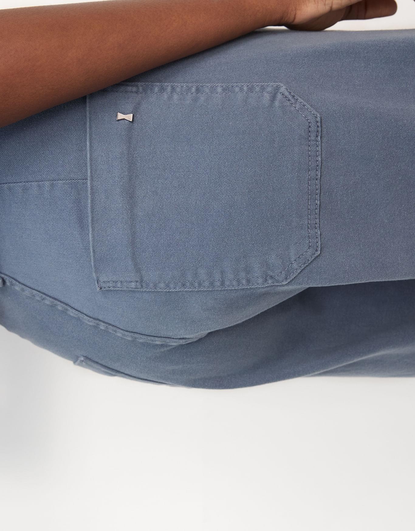 Calça  Sarja Pantacourt