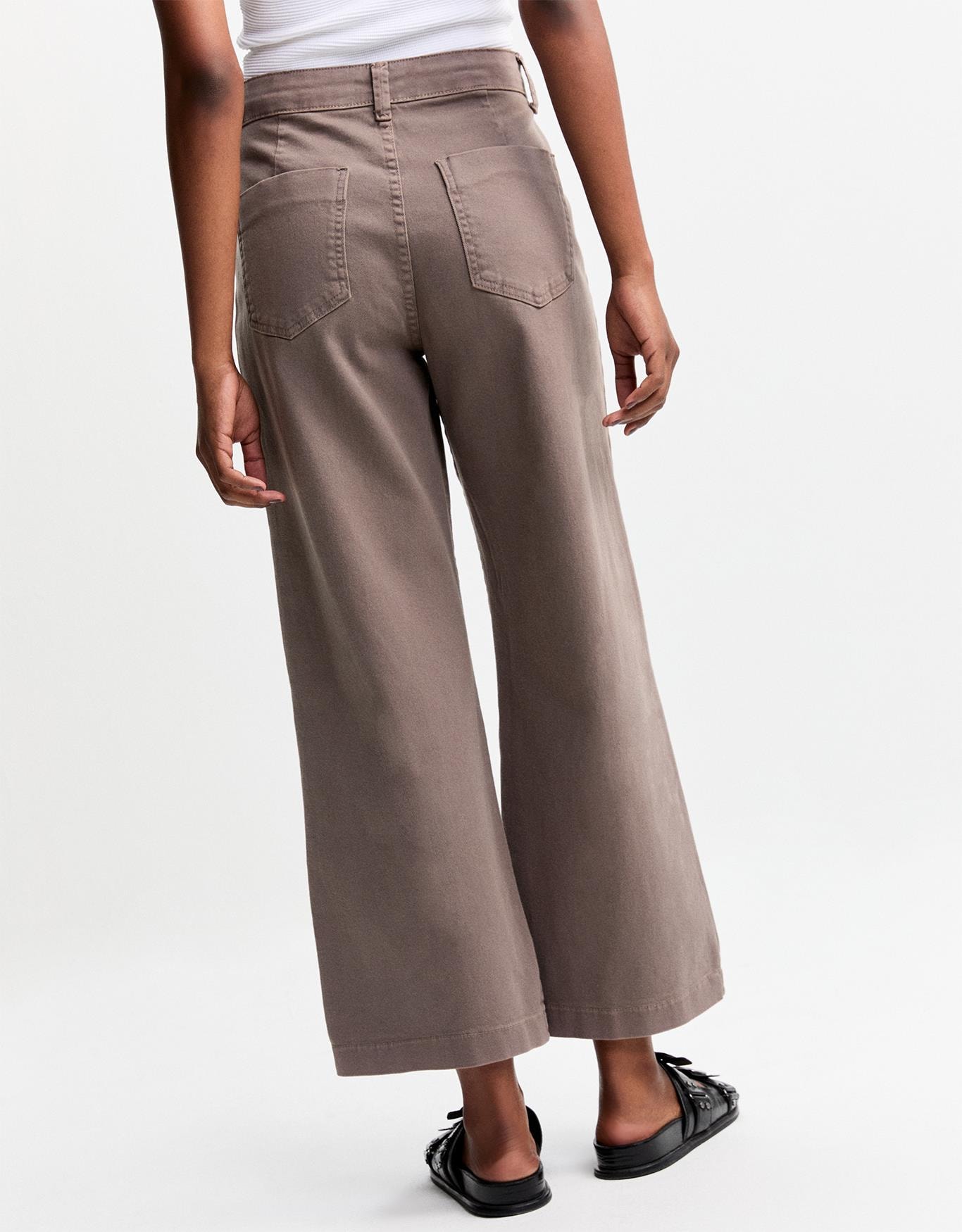 image_e5fbc660-27f3-4ea1-847b-7da87f9d2ba2