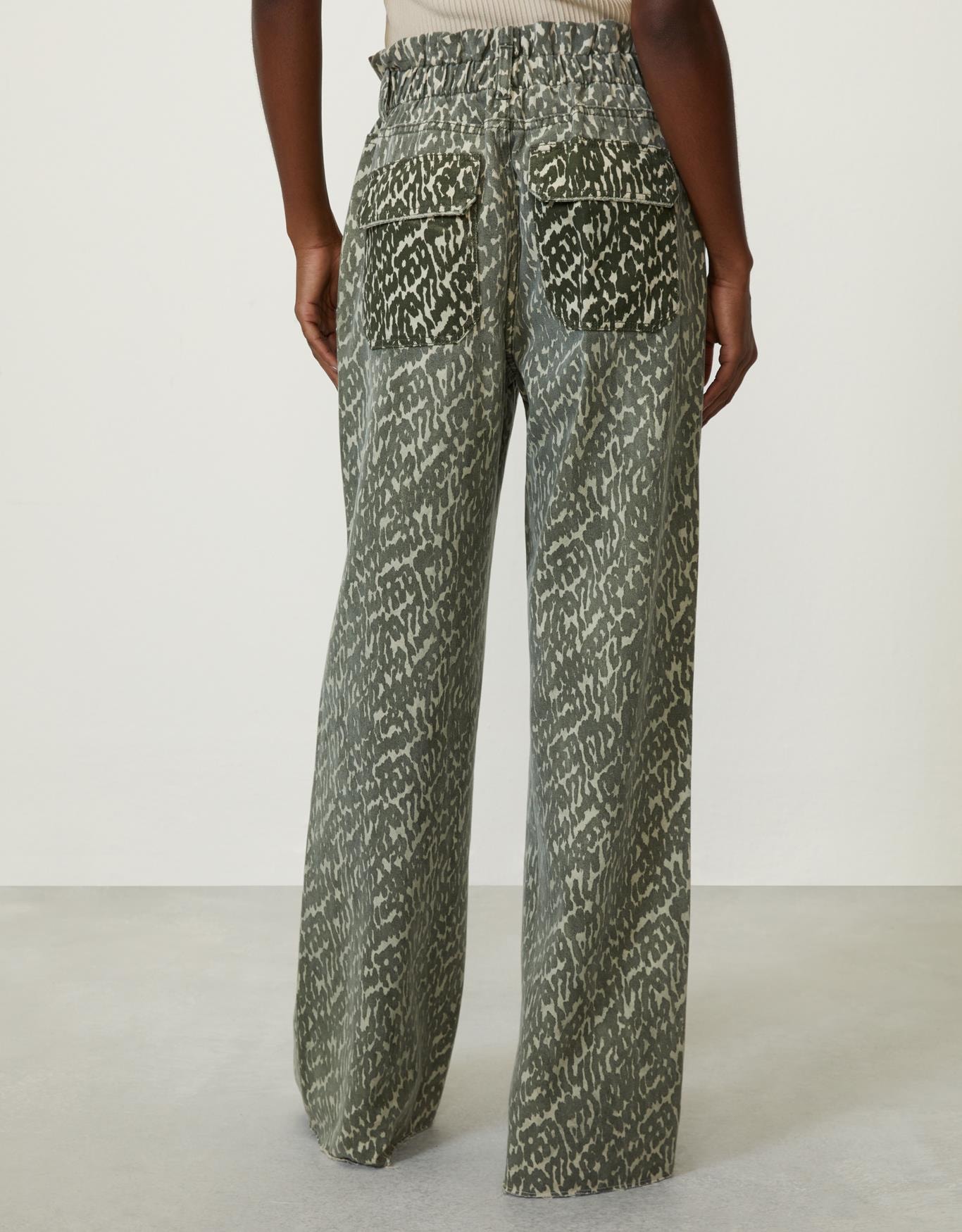 image_37665652-8776-4002-9aa8-623c3dea9d1e