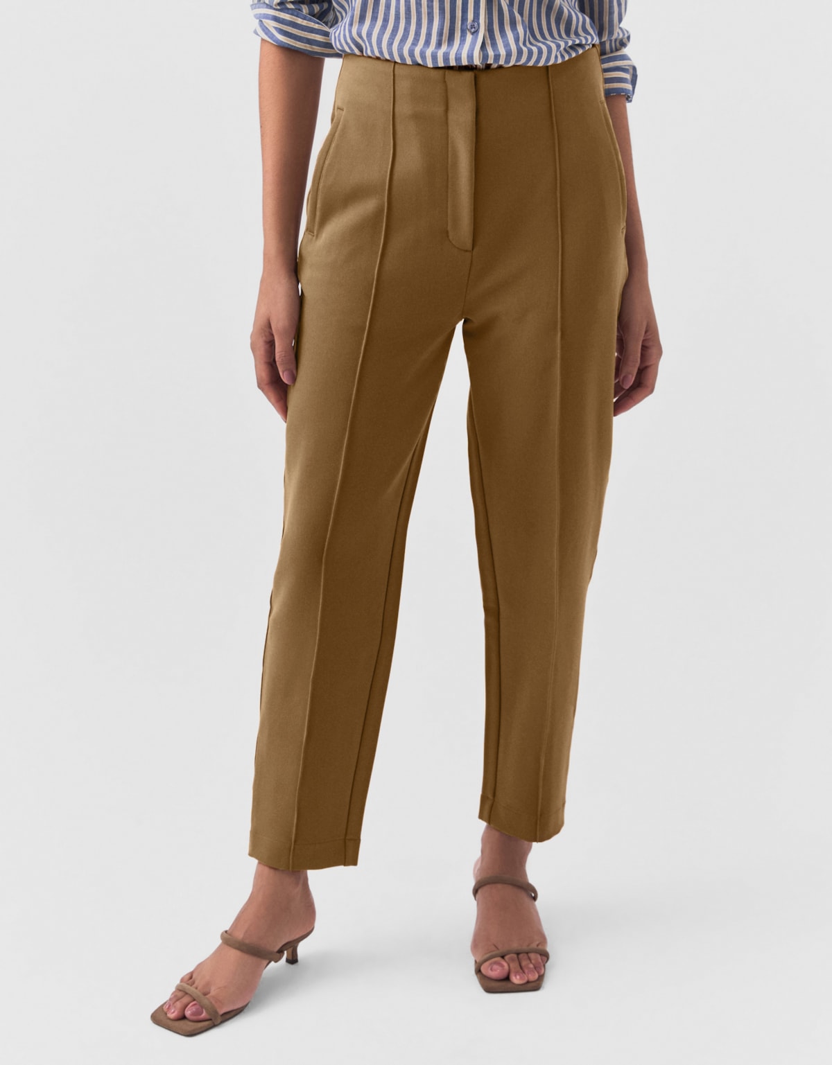 image_b7c04bf4-065b-4a6a-80cf-76e972d788bb