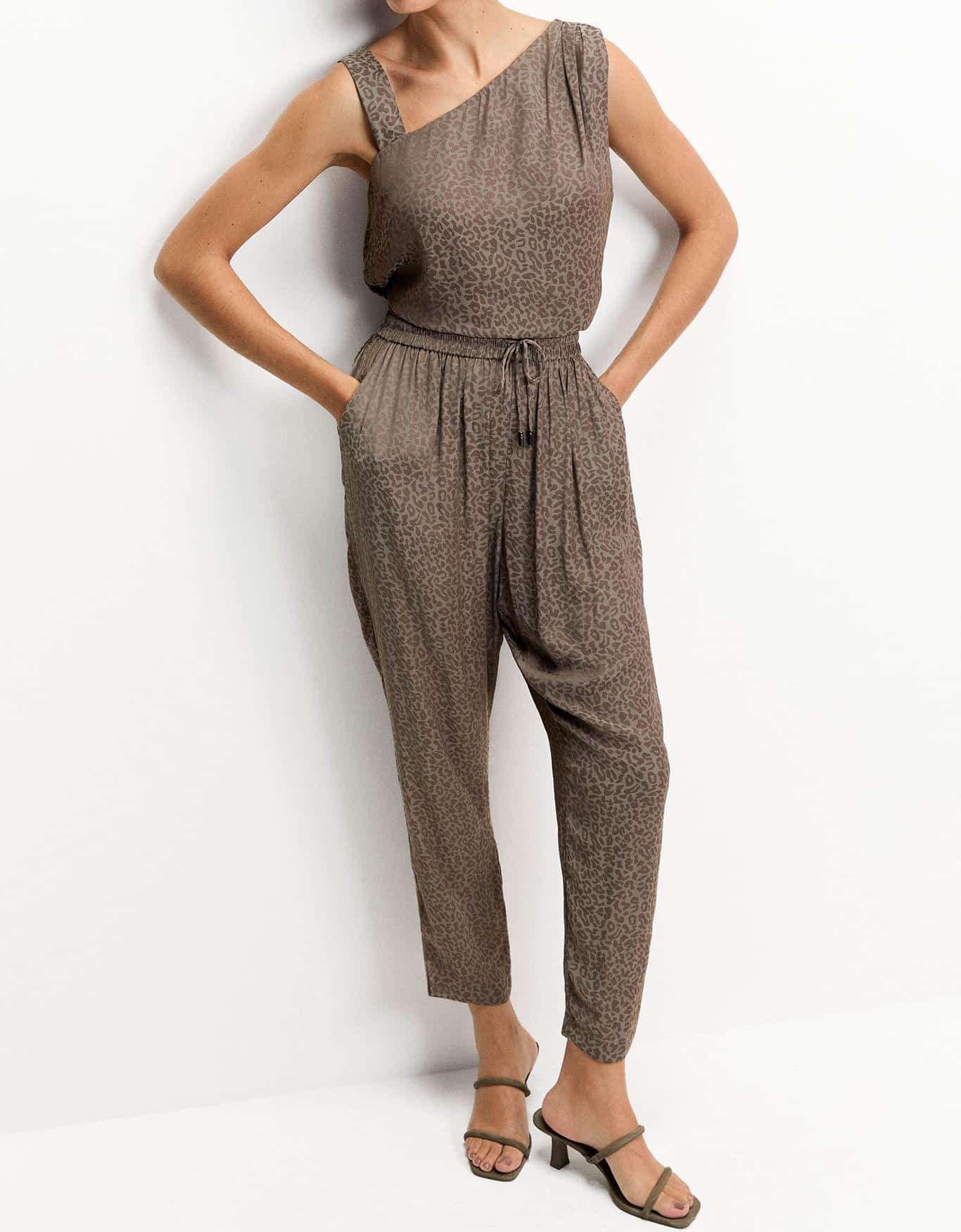 Calça Slim Amarração