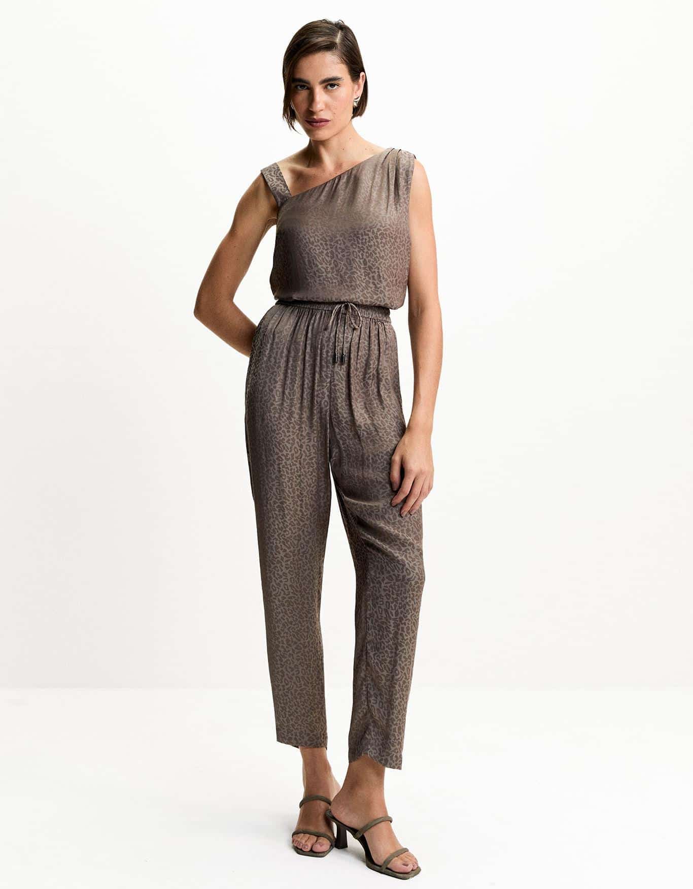 Calça Slim Amarração