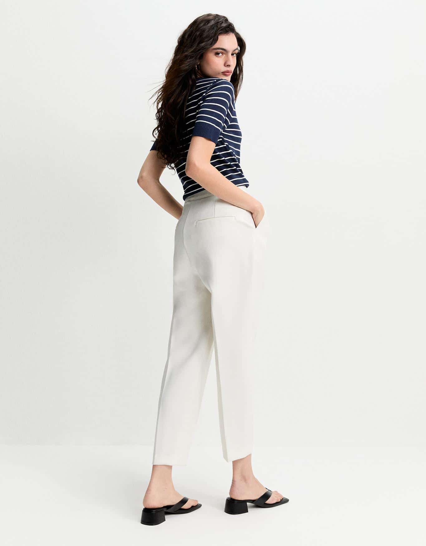 Calça Slim Botões