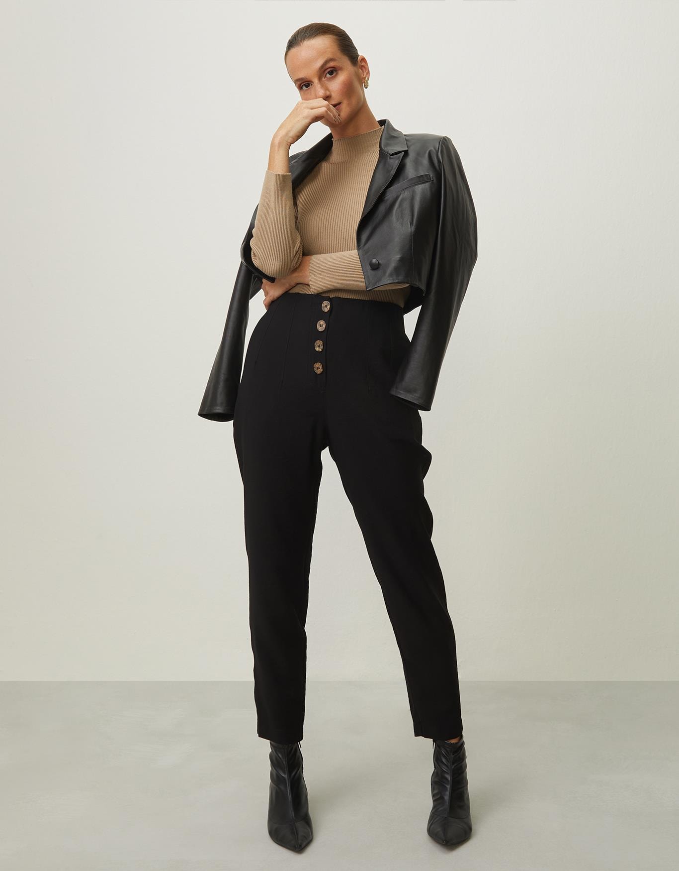 image_ce8a7826-606d-4430-a458-2a7efe3bbe09