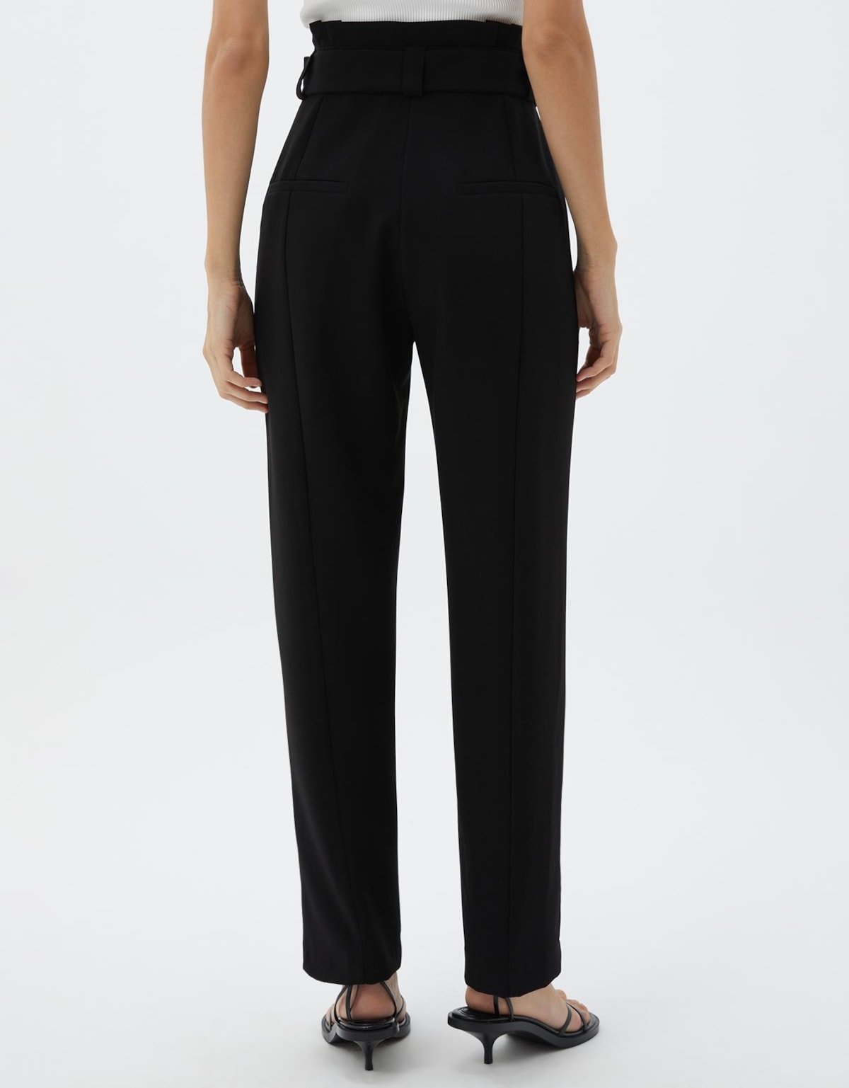 image_efc25c0b-252d-4f6c-ba9a-439fffd24951