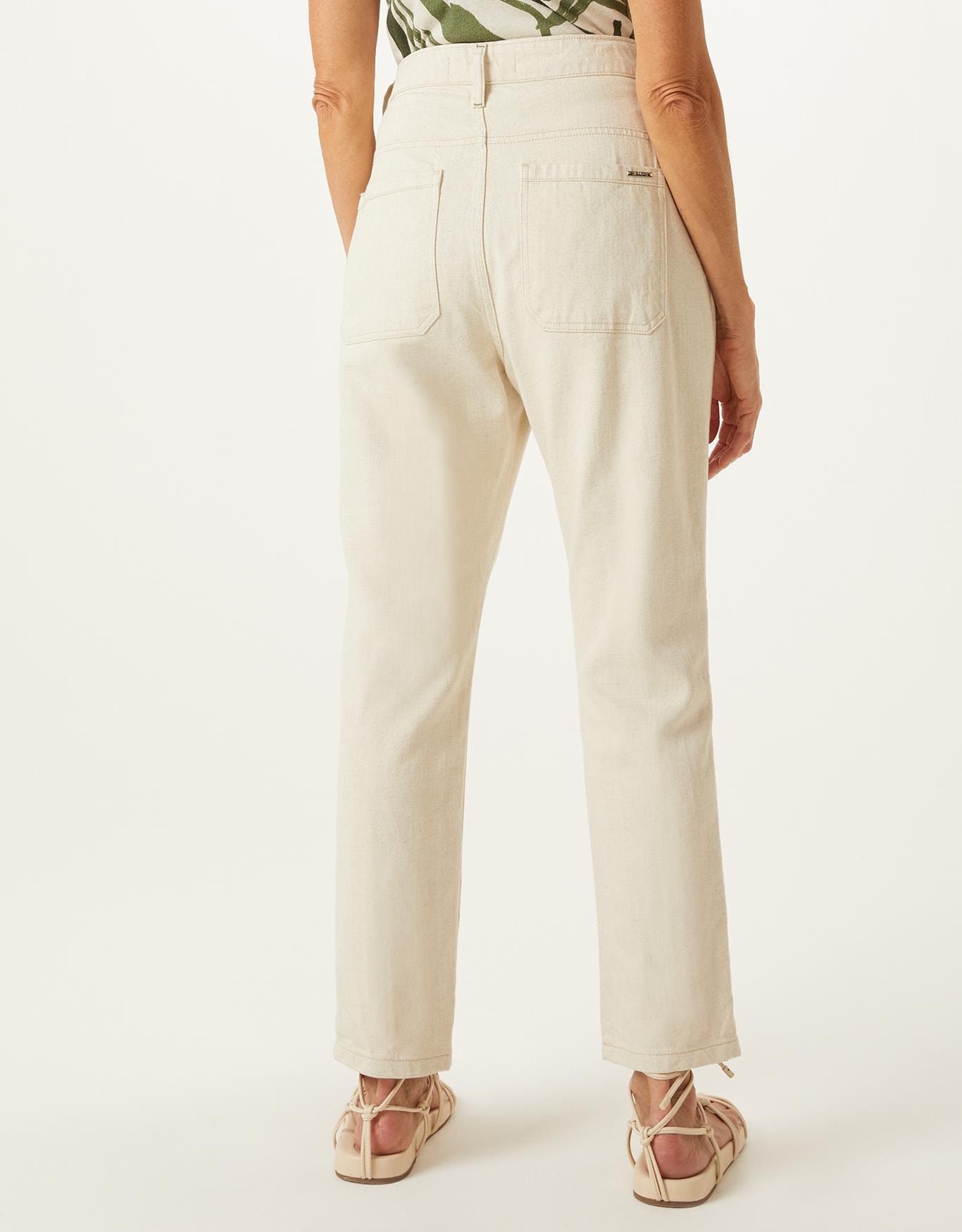 image_19503b48-88e0-4198-b971-792957dee479