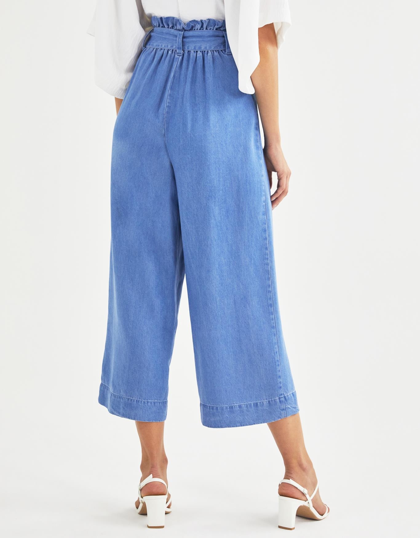 image_c9888618-bdb0-47a0-abd6-f2be57bbaaba