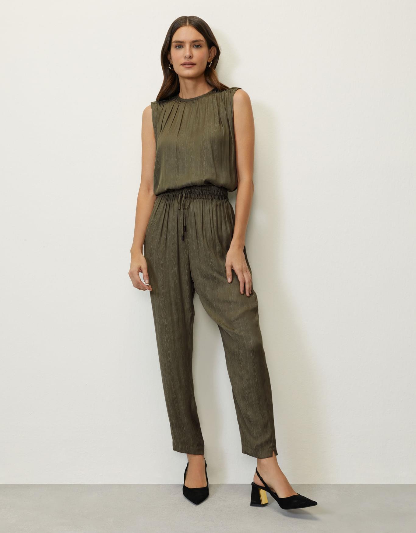 Calça Textura Acetinada Verde