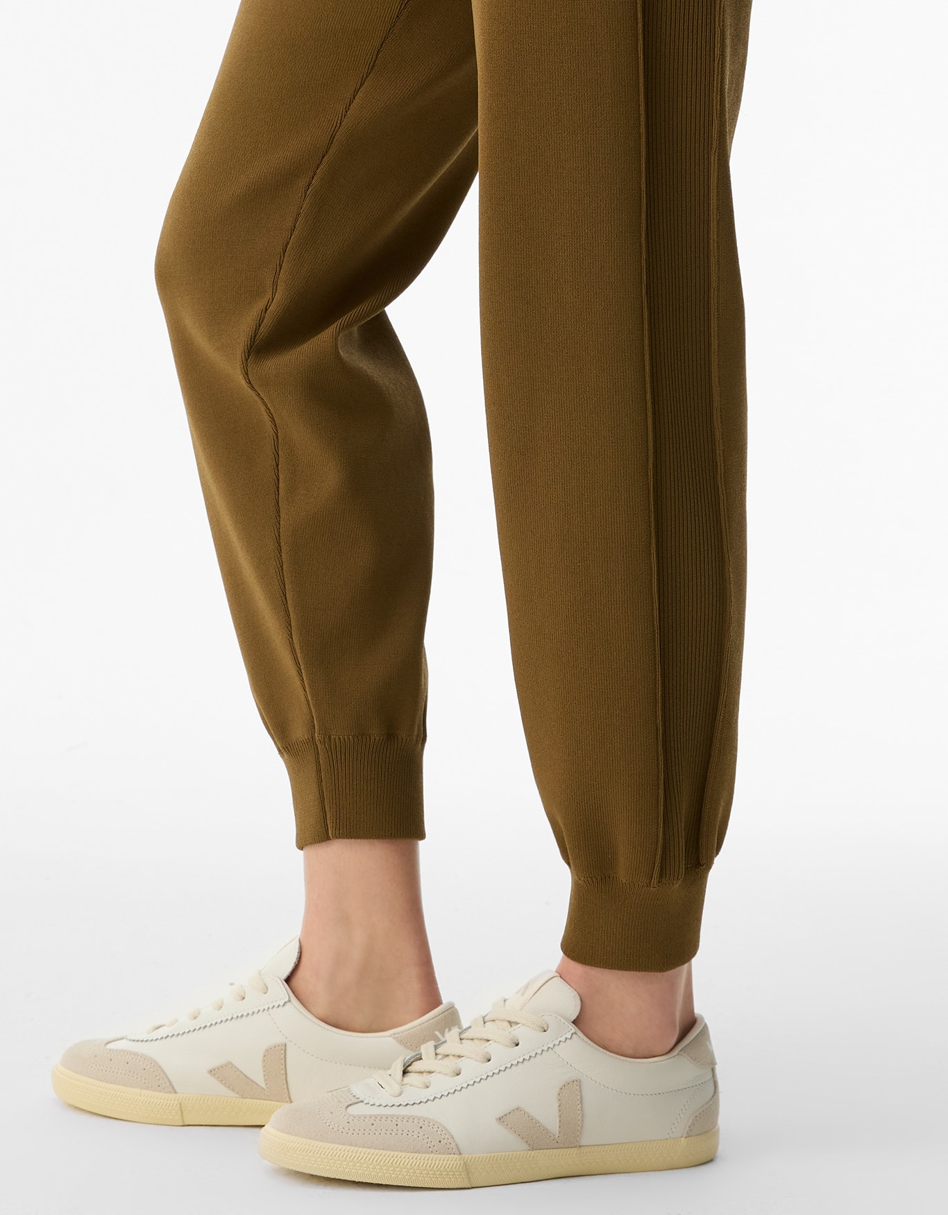 image_a1b3aa6f-0676-4814-9a88-7333909f10f8