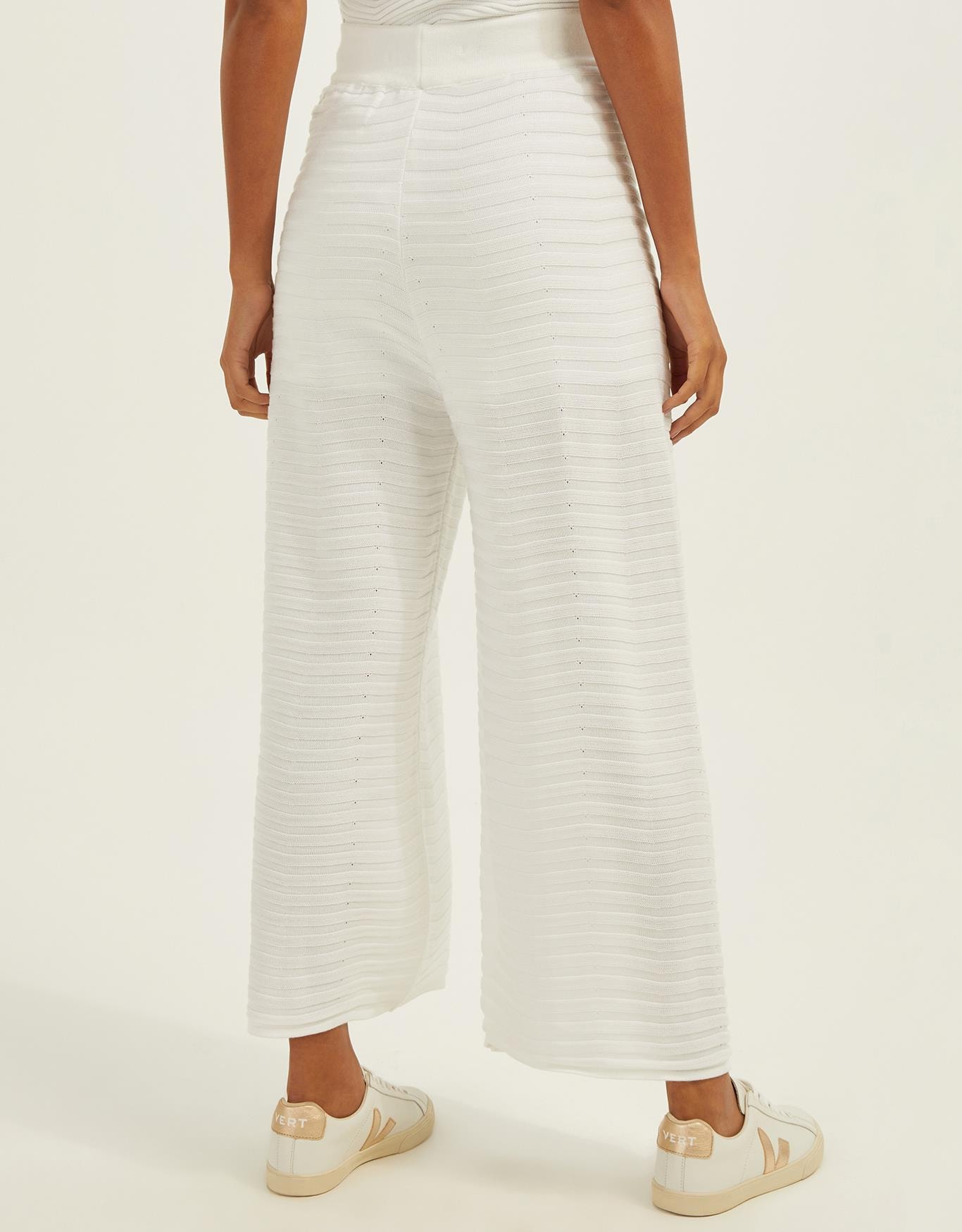 image_eb4f029b-da98-4900-aeb1-7d648821cd12