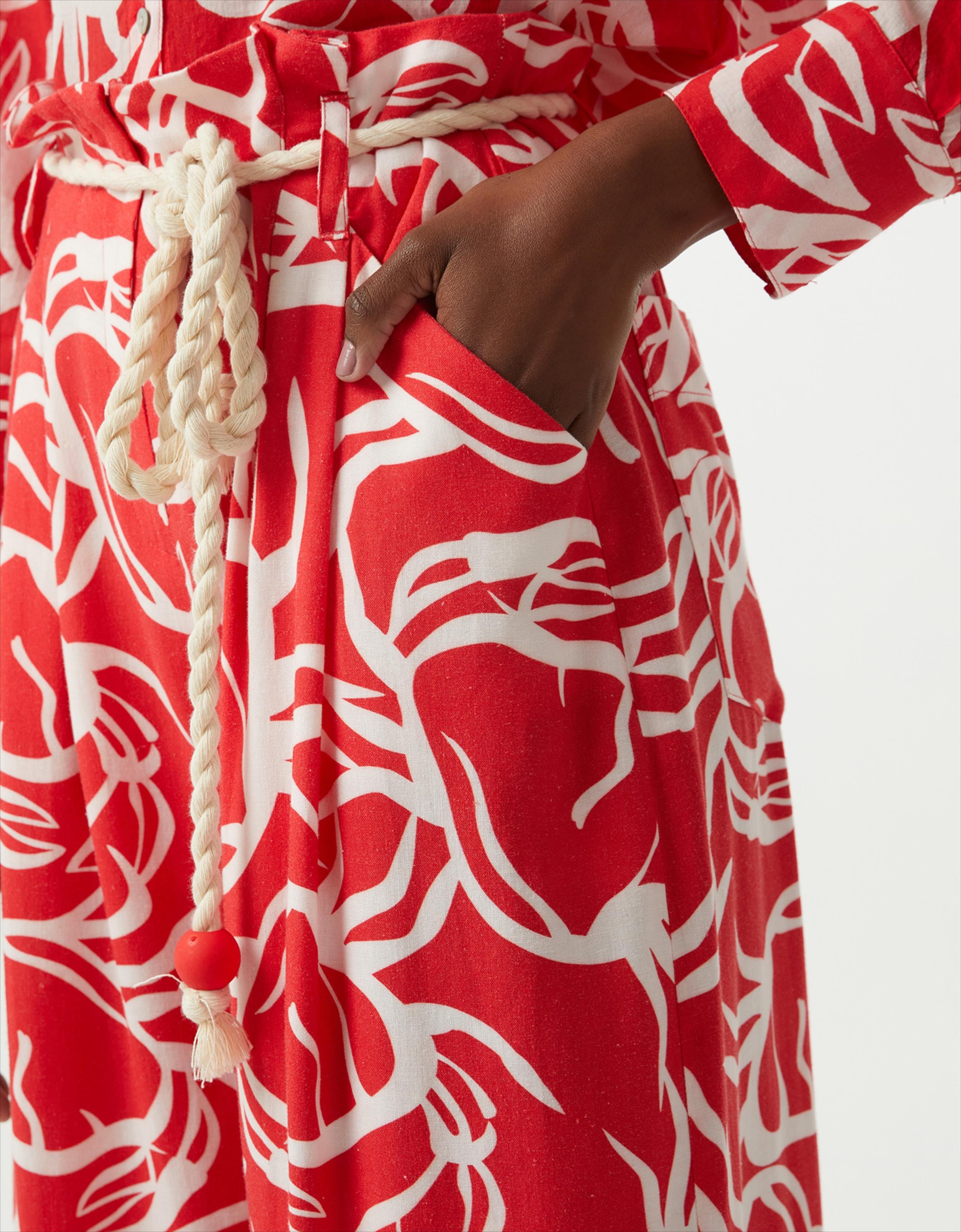 image_cb9aa094-2d40-43b6-91ef-26528fe594bd