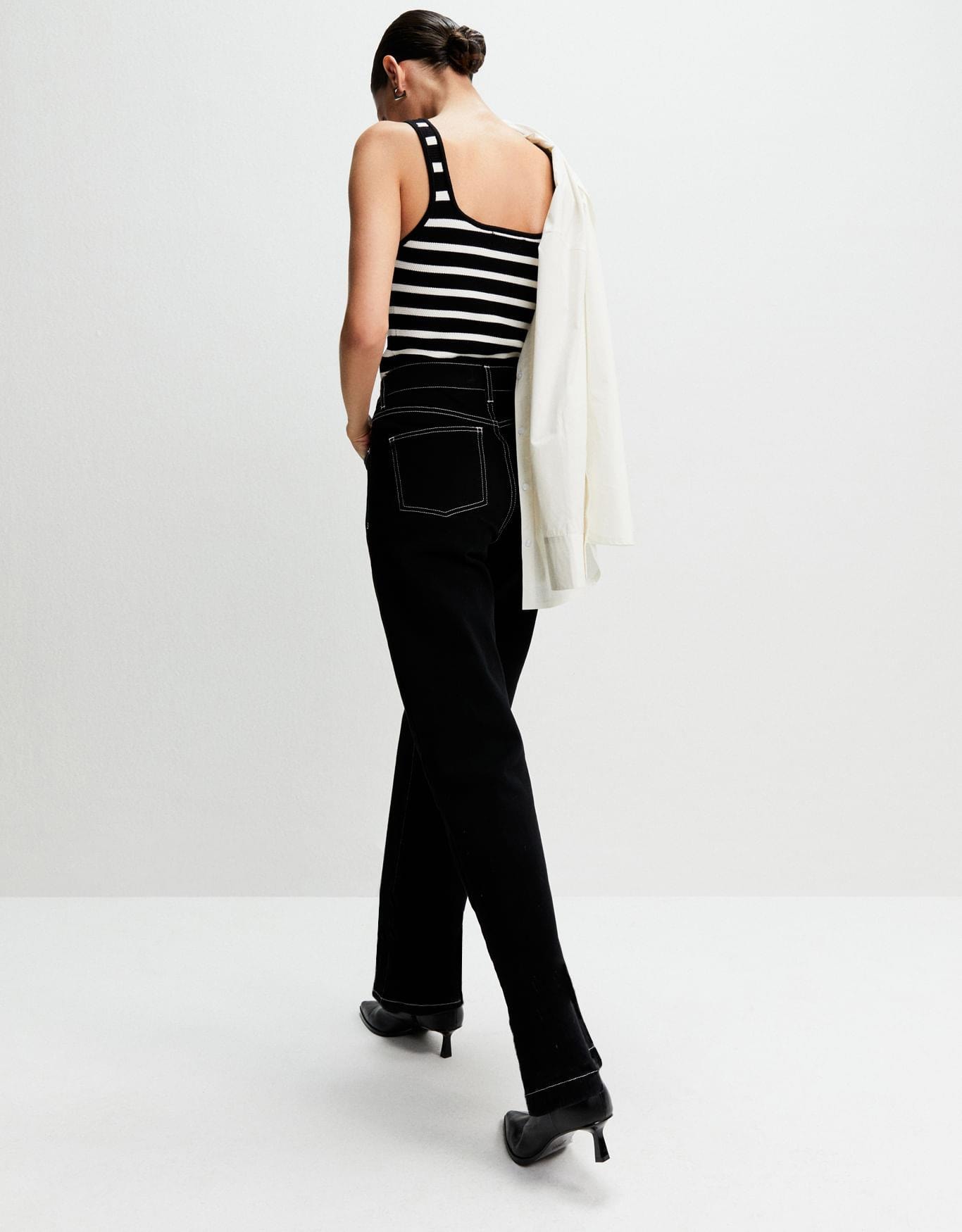 image_fbc7ea3b-a375-4623-8a90-c10cb032b6d7