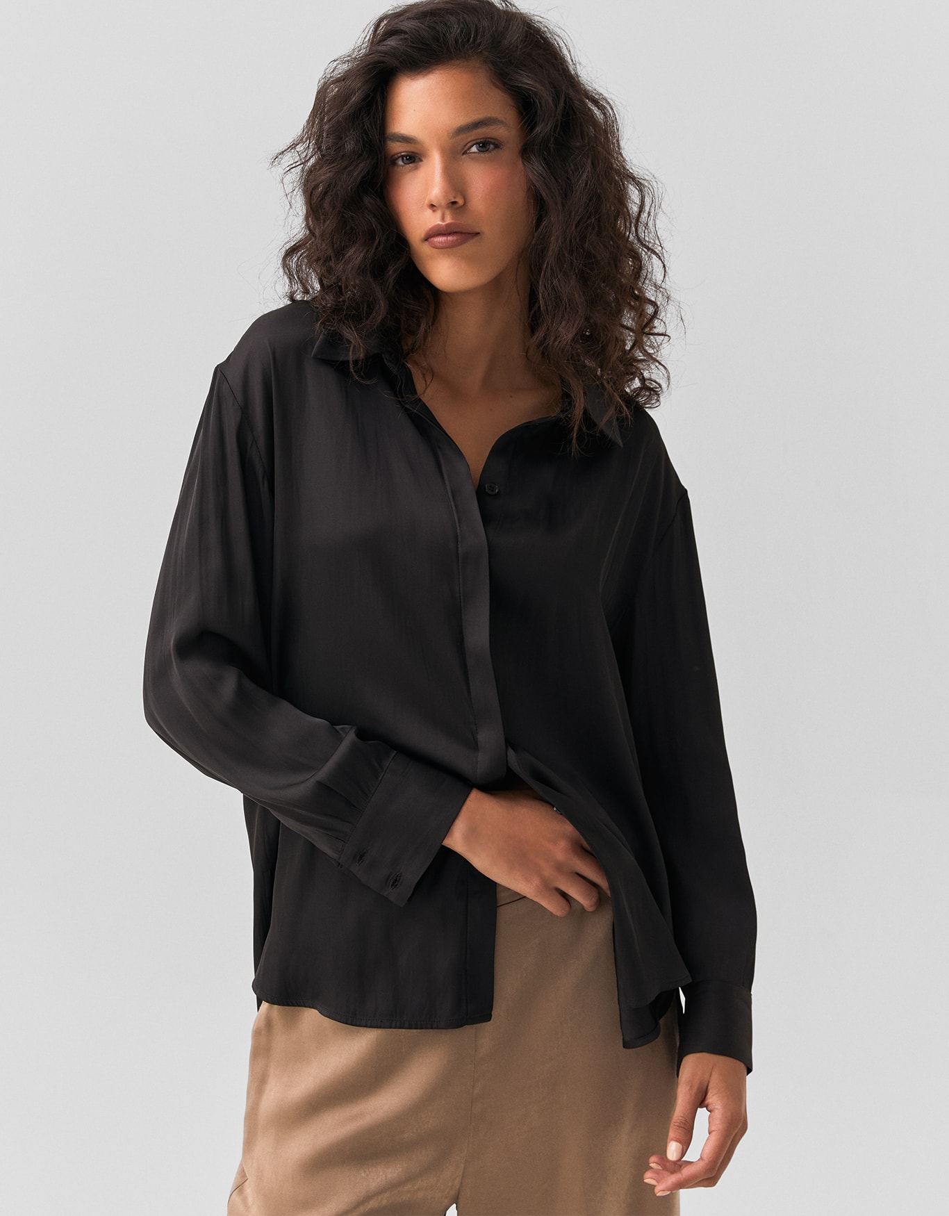 Camisa Acetinada