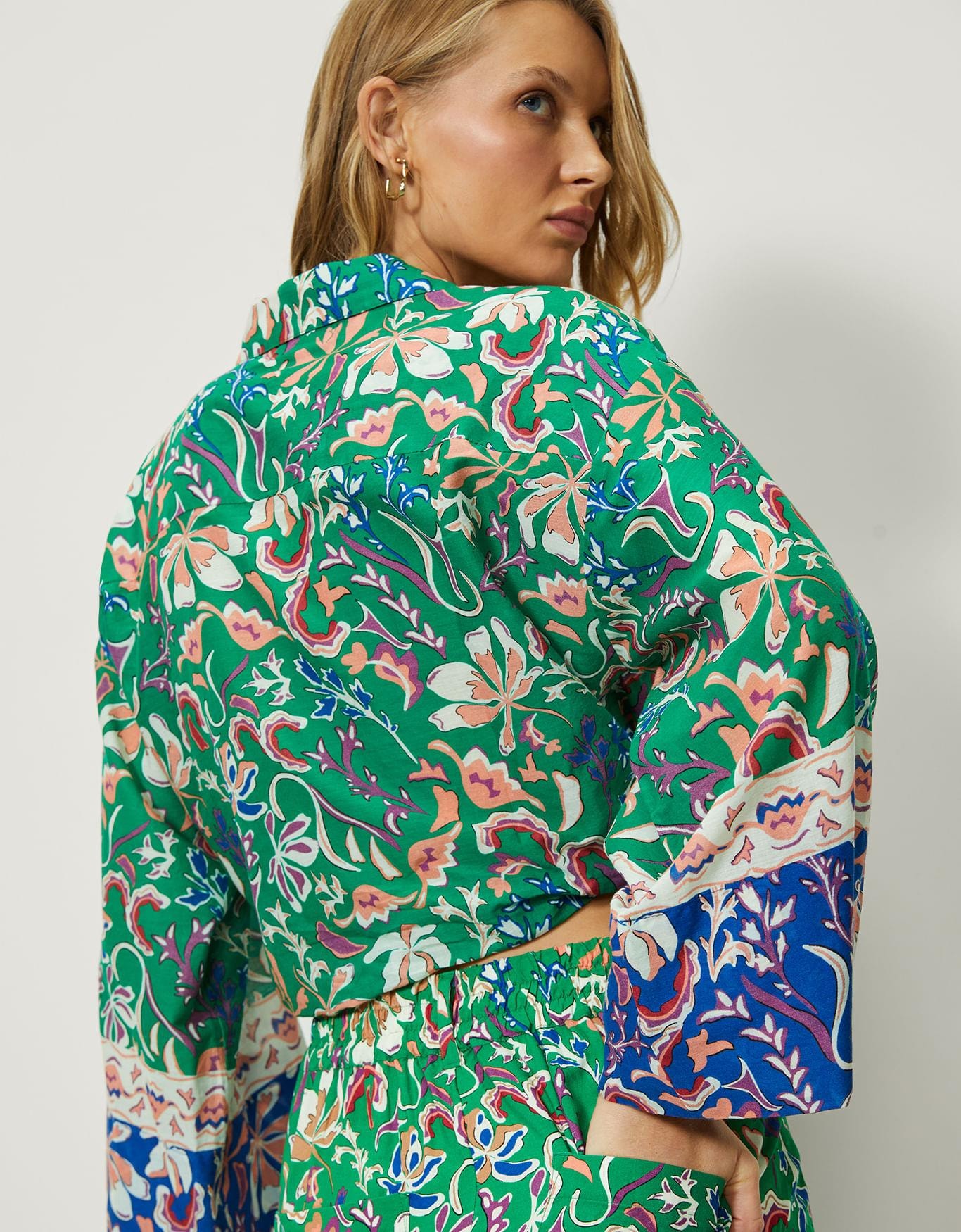 Camisa Arabesco Barrado
