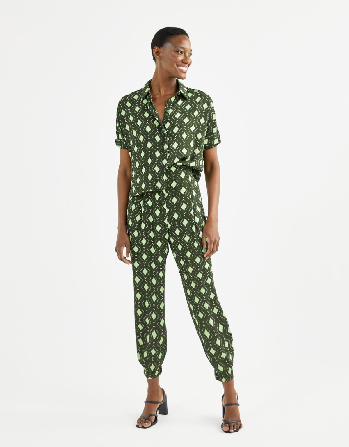 image_b78de8e4-507d-47c2-8ff7-7489de12eeb5