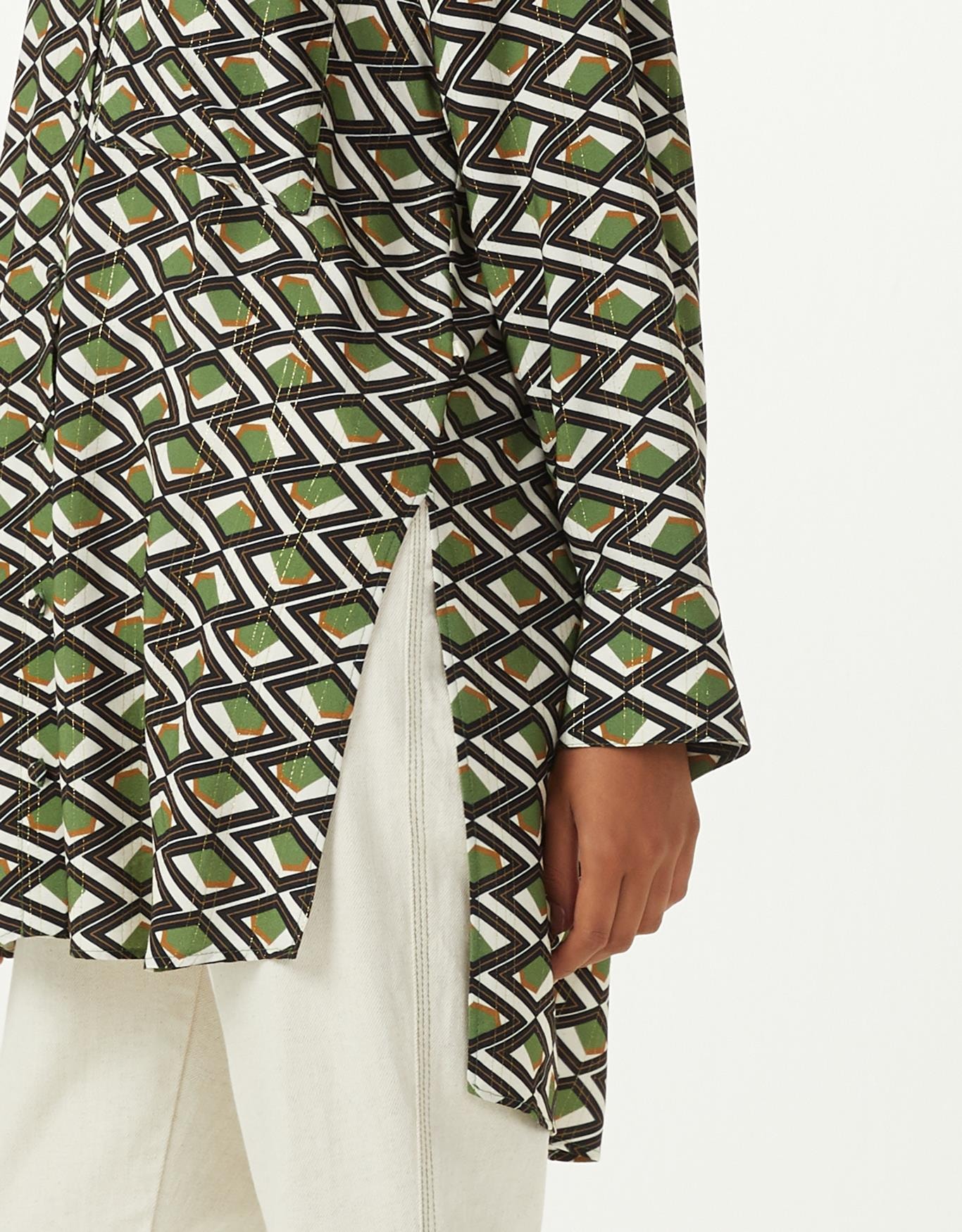 image_e1d2e597-08cb-4d00-9878-c16859104d6b