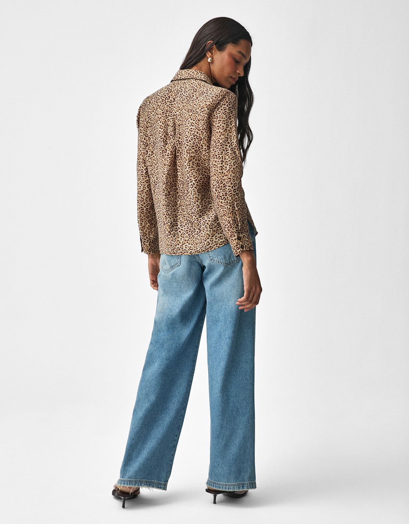 image_b64aaaaf-f8dd-462e-926c-59f76f4eade3