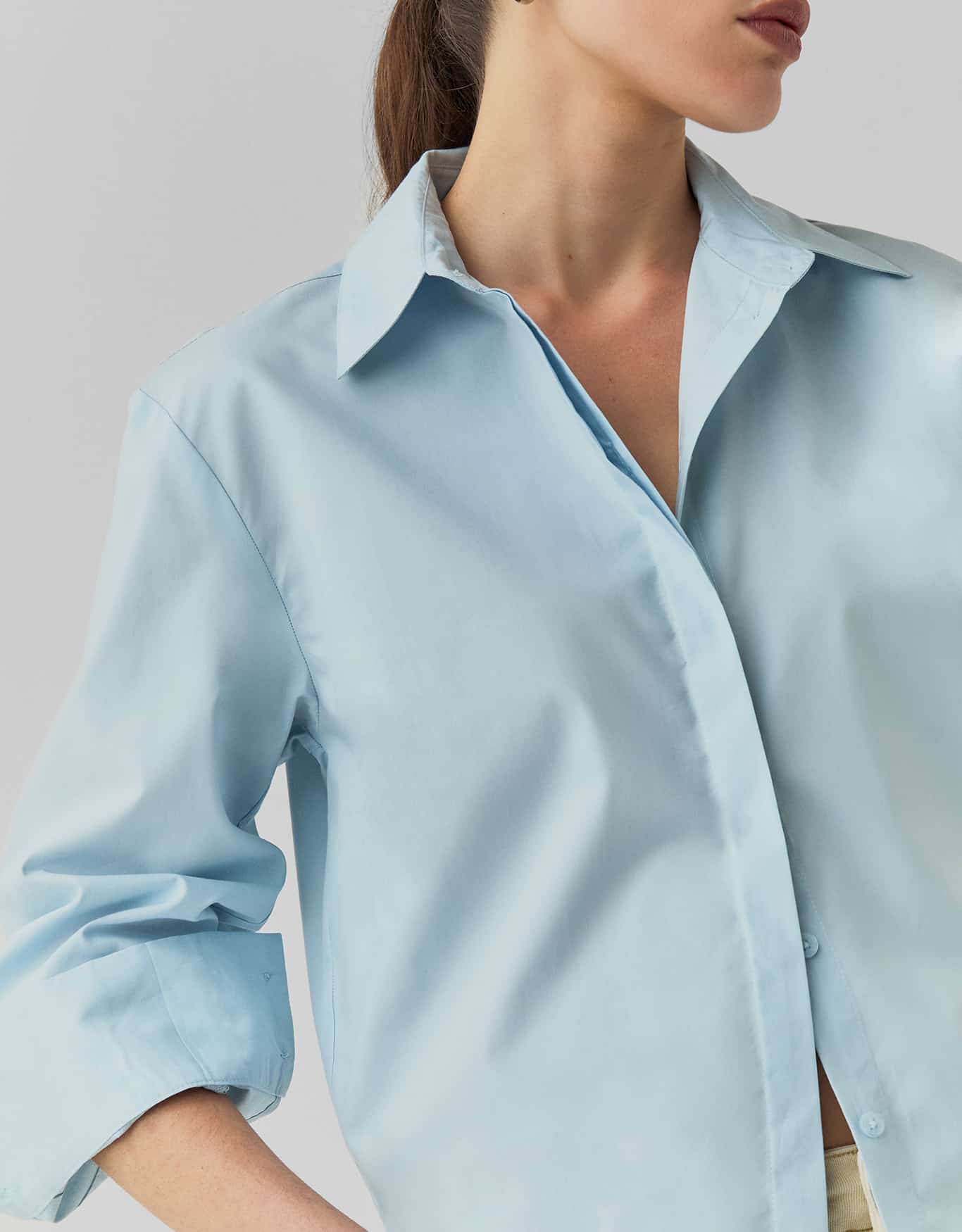 Camisa Reta Azul Claro