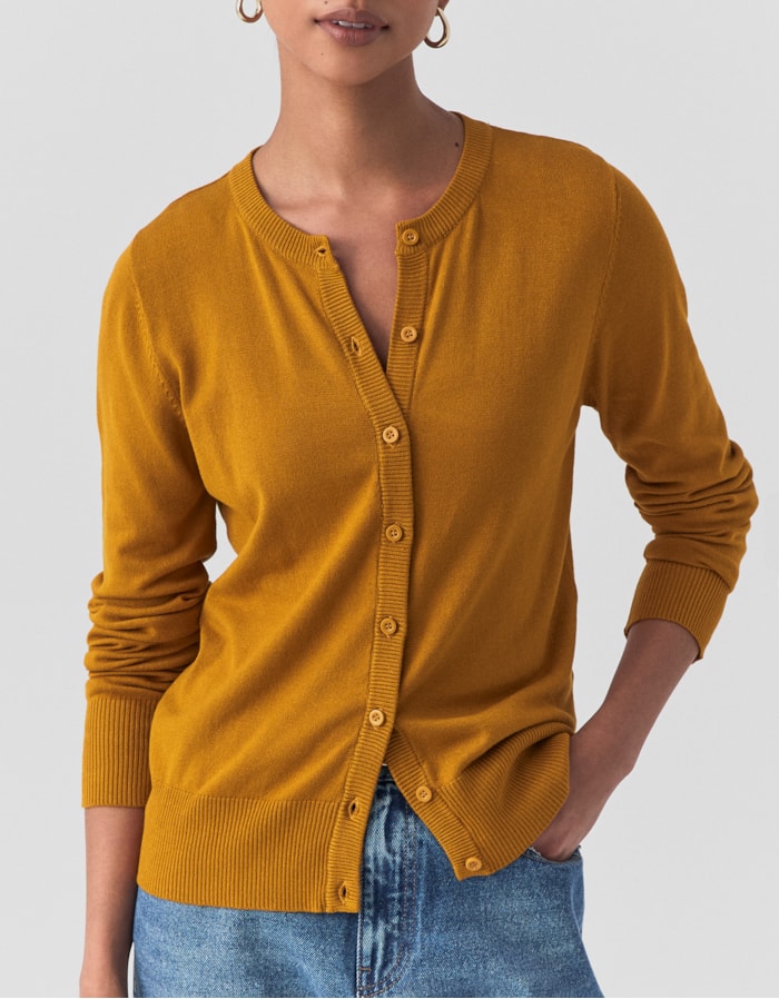 Shoulder — Cardigan Tricot Básico Botões Mostarda