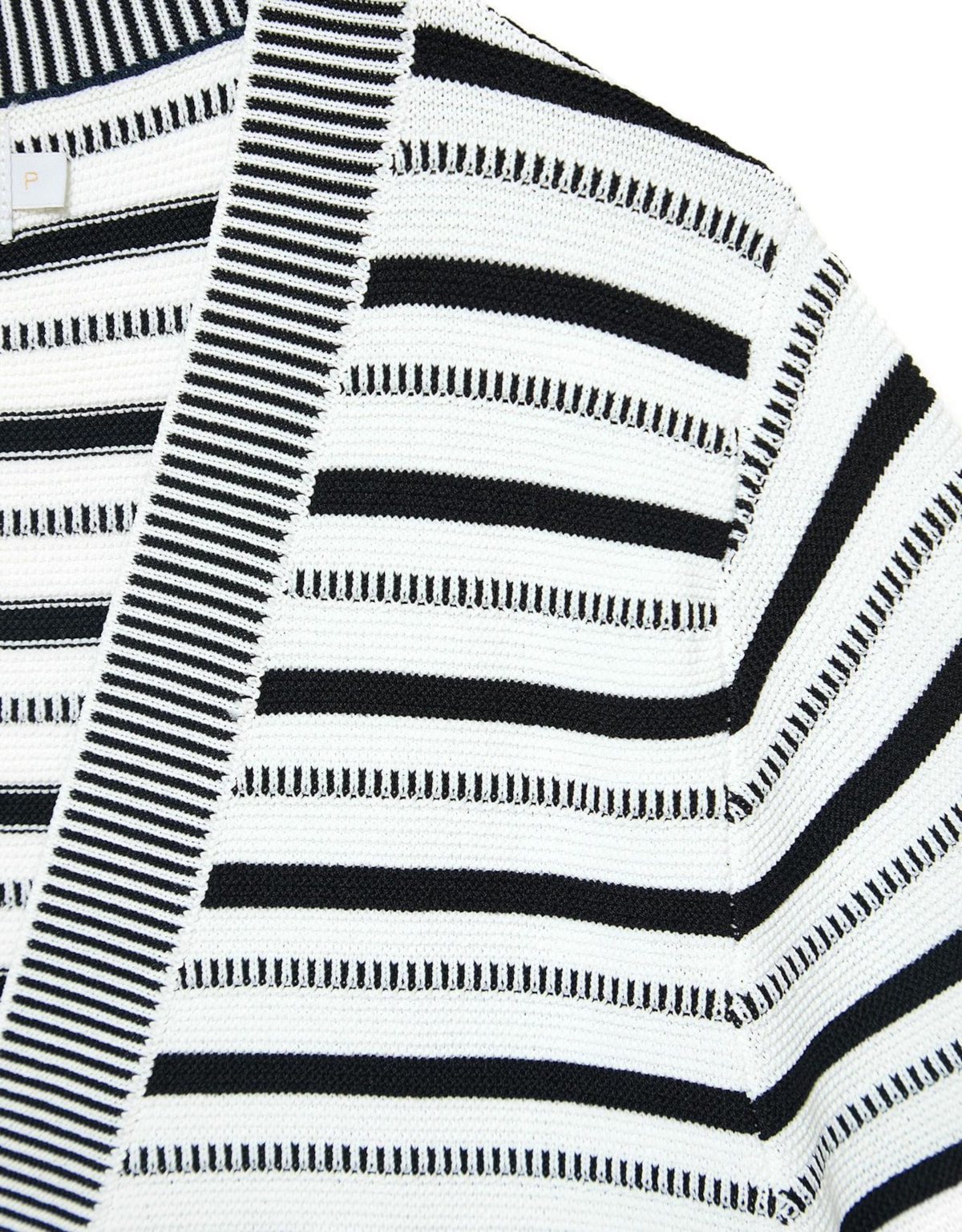 image_e415ad8b-e602-4e37-8d43-d6d53a0eae3a