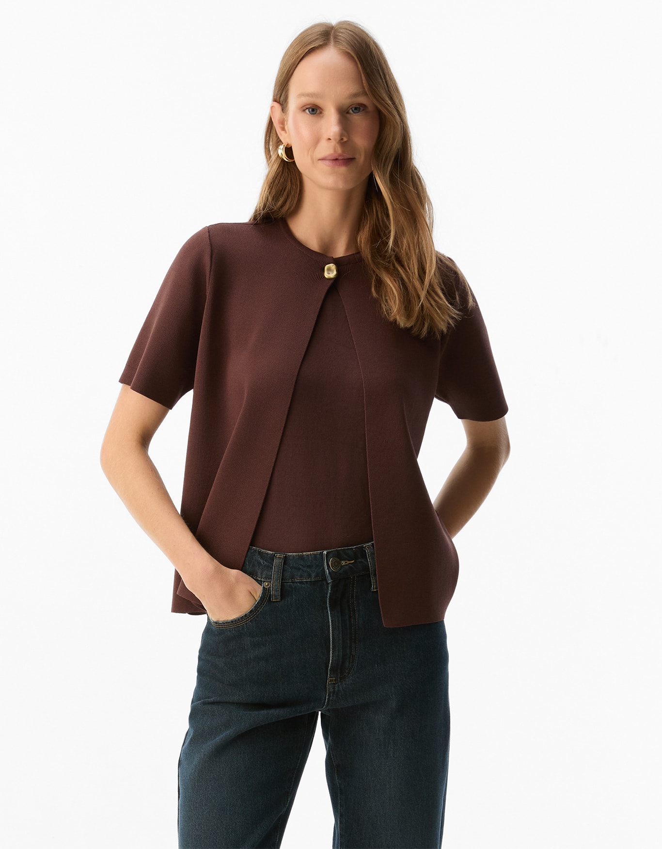 image_542ba8ee-3859-4ffb-85e4-bf7cc47f43a9