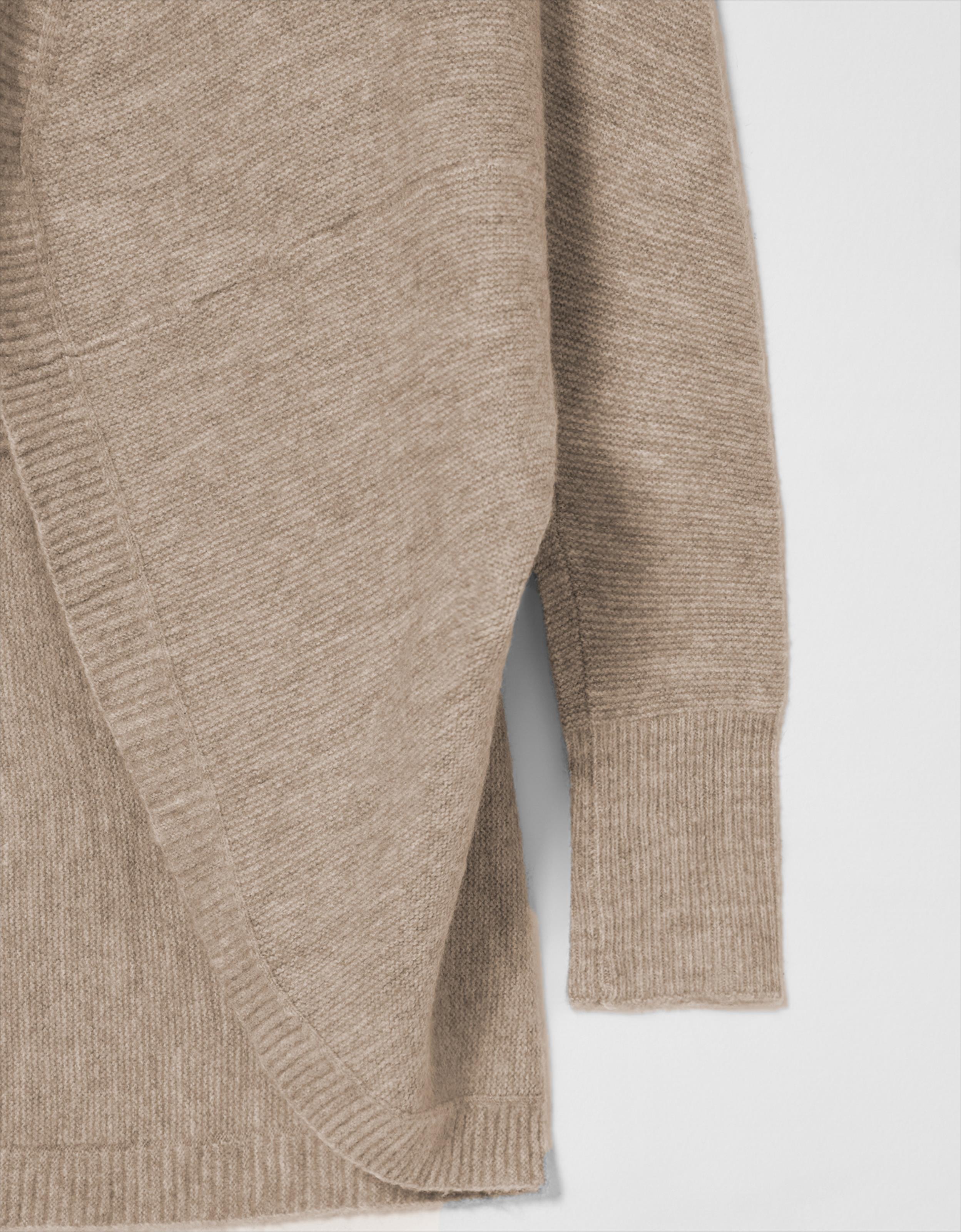 image_fc1b3e63-9e0d-43af-bcd6-1034d9d250a0