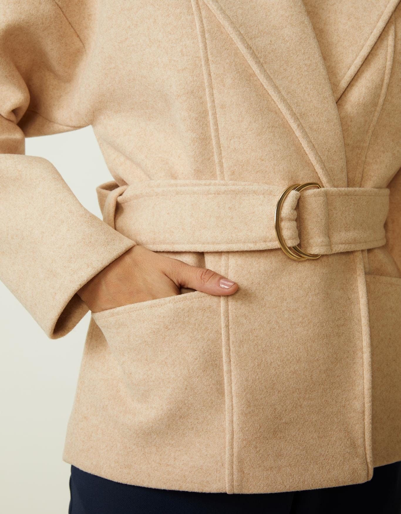 image_ff96e72a-a69c-4a0e-bb55-5d182213286a