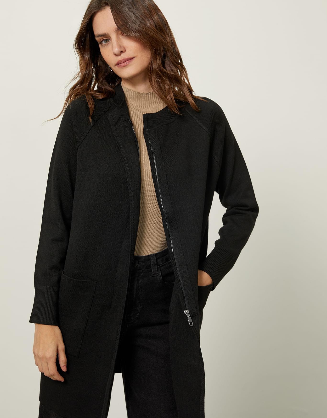 Casaco Tricot Detalhe Canelado Preto