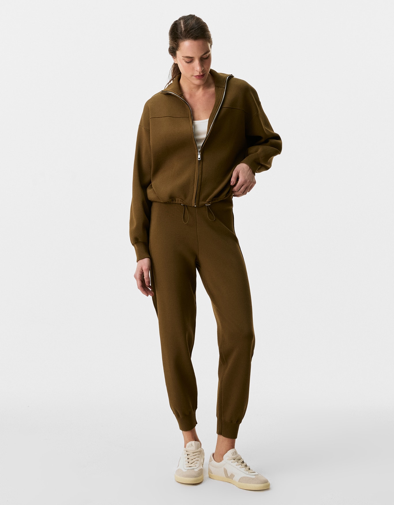 image_6f9a2042-5221-4091-95bf-16ba72cc2ec8