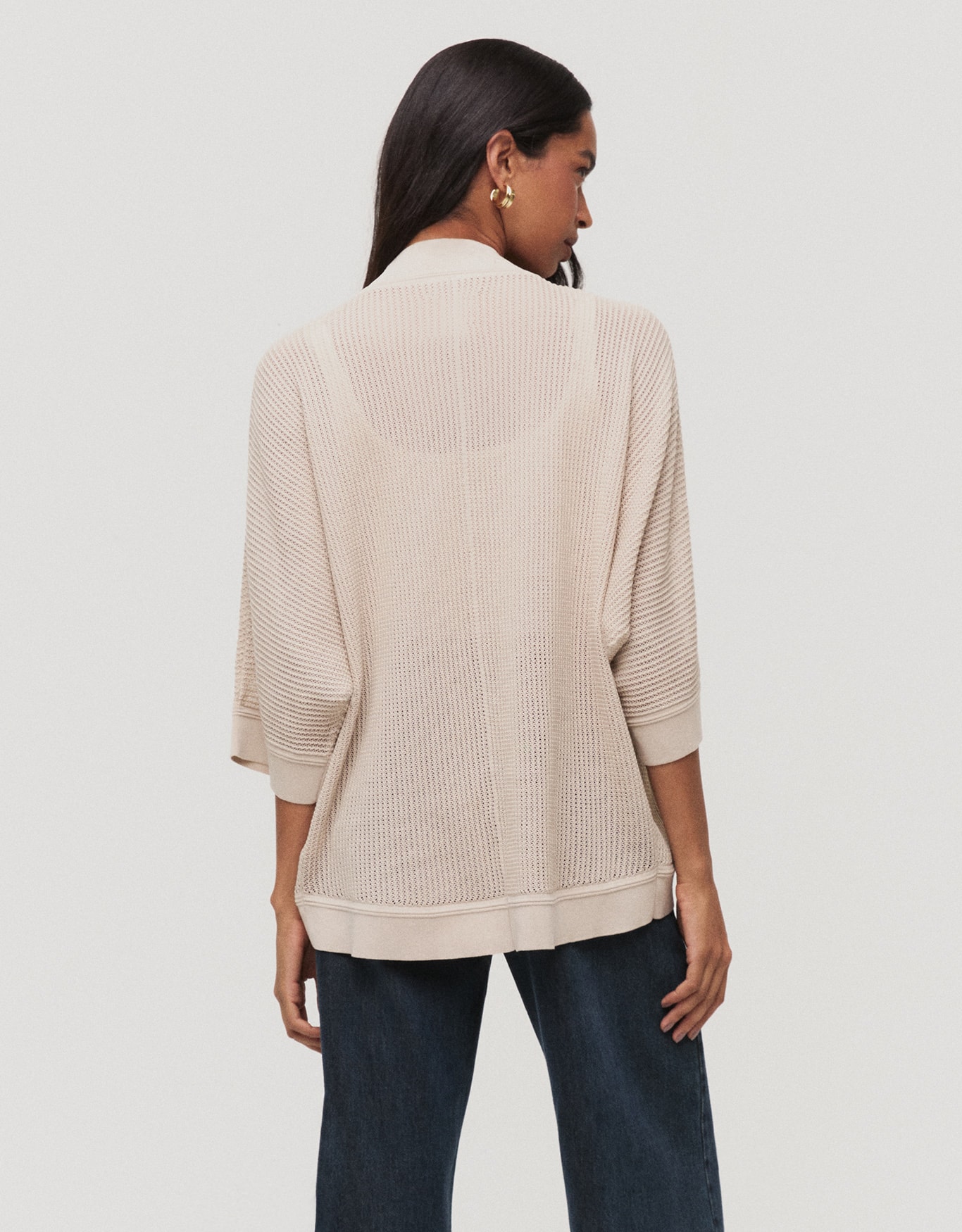 image_b140c964-8c6e-4ad1-9f7d-32ba85a108d9