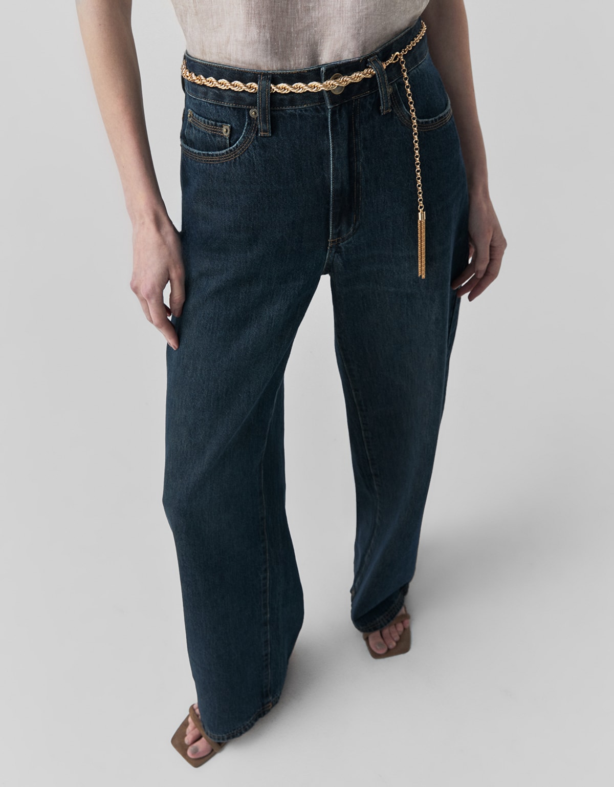 image_03199676-fc08-42a8-bc81-977146976684