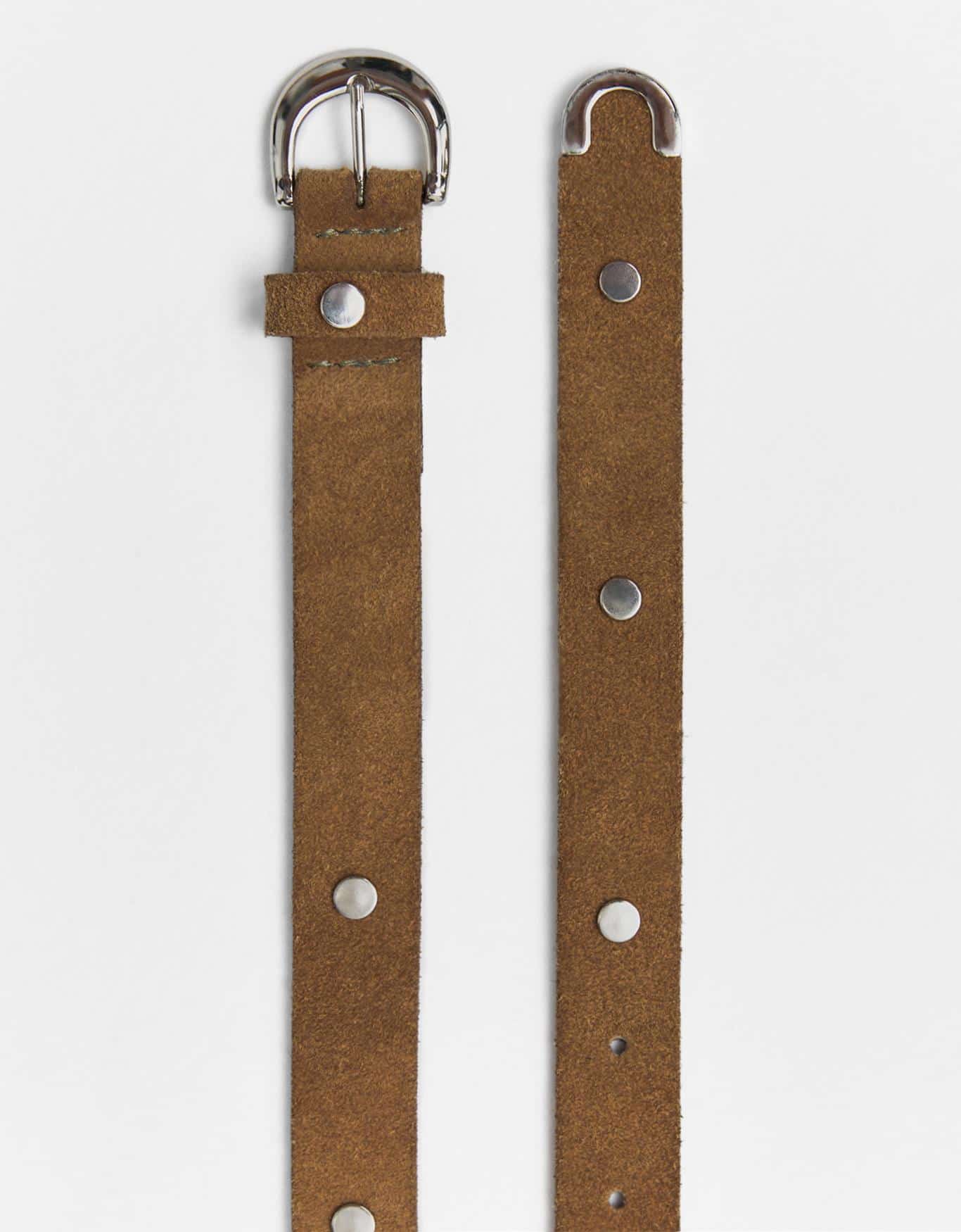 Cinto Fino Camurça e Tachas