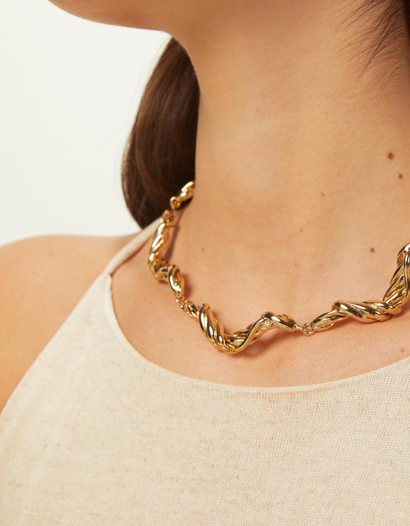 image_fc9351b9-803a-4326-9f01-e759d3f34bb0