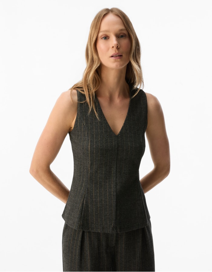 Shoulder — Colete 360 Risca de Giz