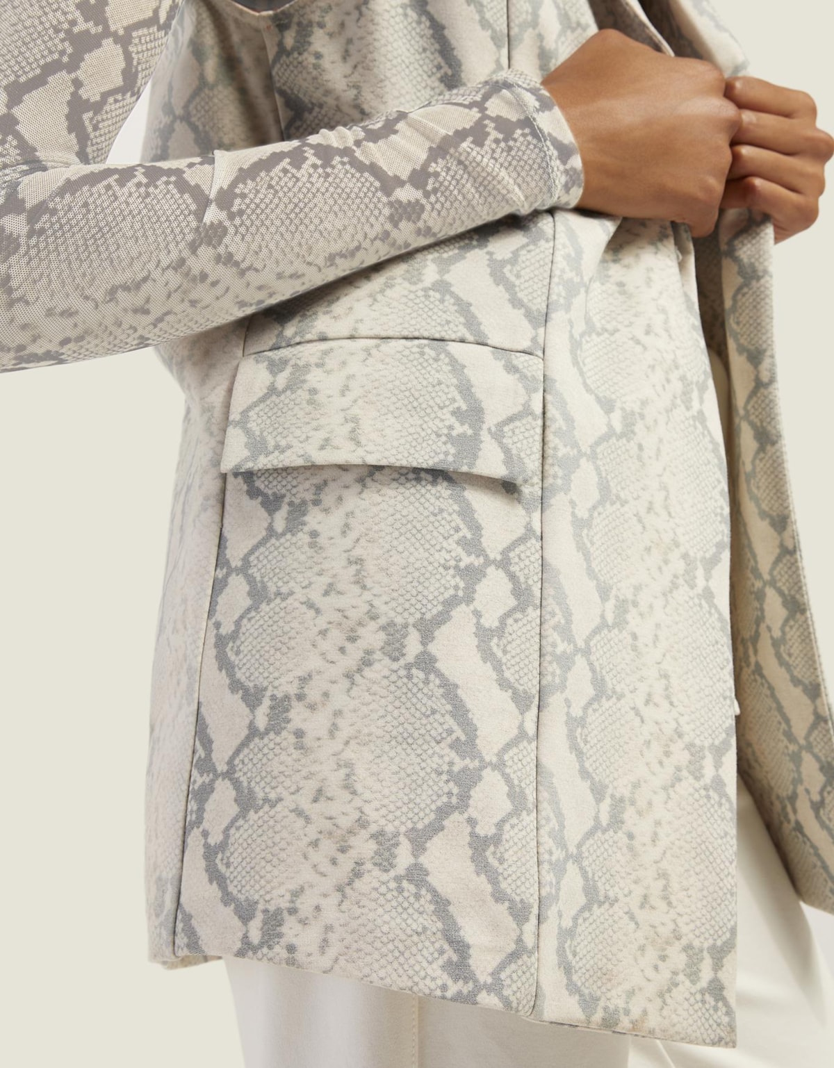 image_f3c8f86a-9985-402e-adf4-e3d97241a912