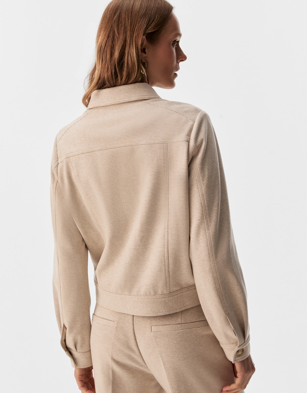 image_87ab6ae8-d6c3-4b68-8060-ff8a1f0ea1c9