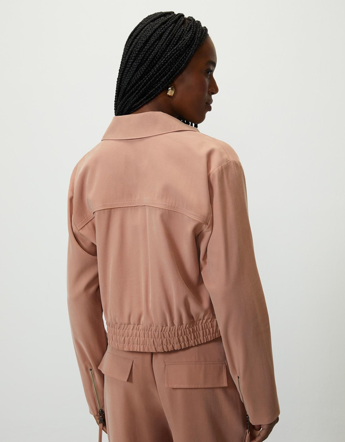 image_90e180ac-60f2-424e-a9ad-807b5e727fb4