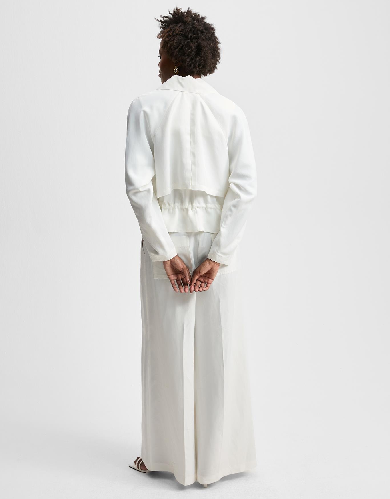 image_9072eb22-cde6-4fcc-bb58-6414ed9bc91d