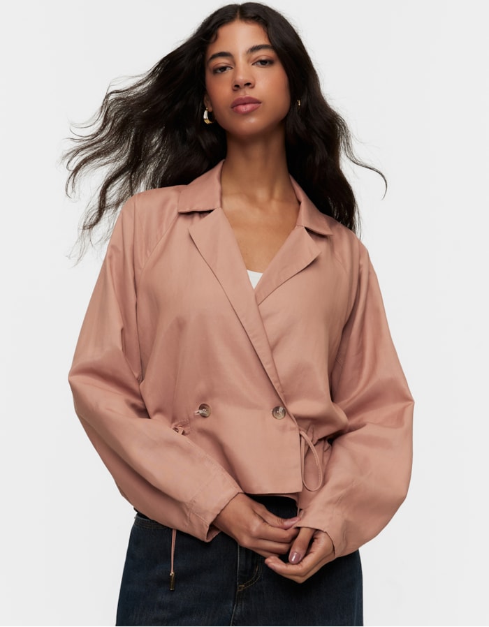 Shoulder — Jaqueta Ampla com Pala Amendoa