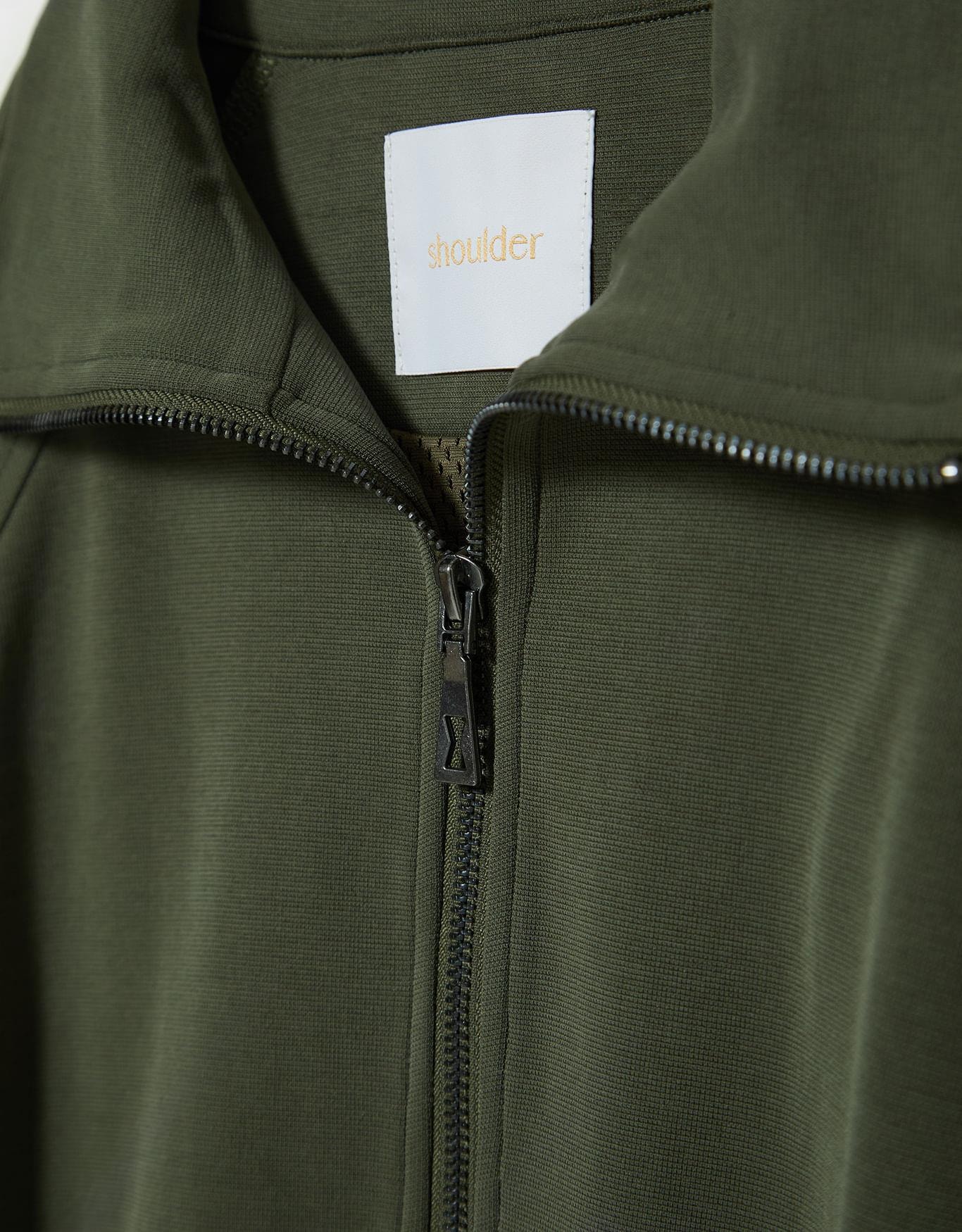 image_e55940b1-42b4-4acb-b8af-49c95f906a65