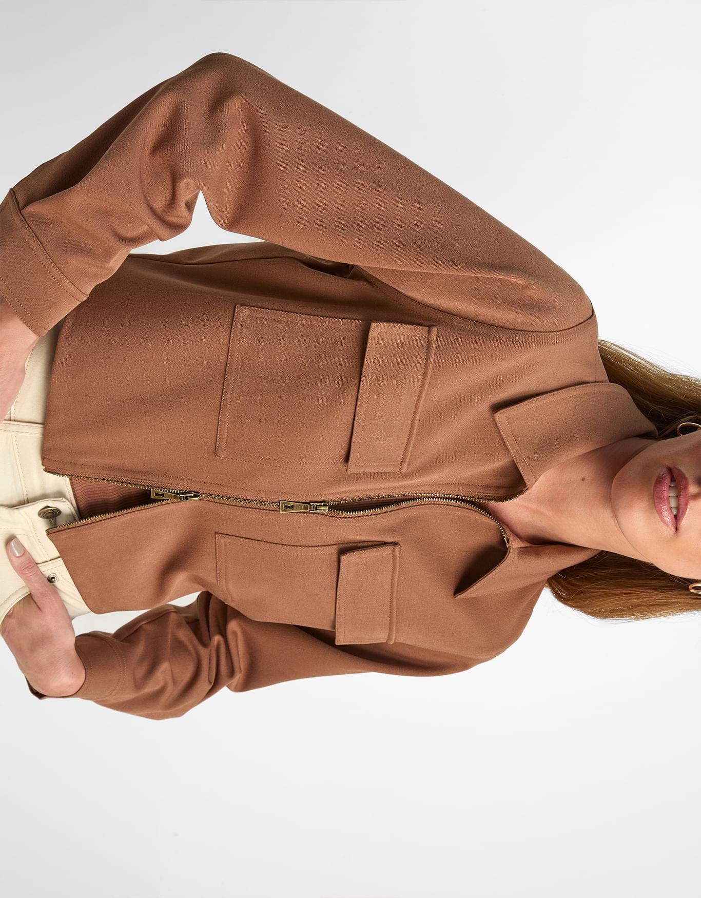 image_bcdc6e8a-4f35-43e7-8215-5a0b303319c7