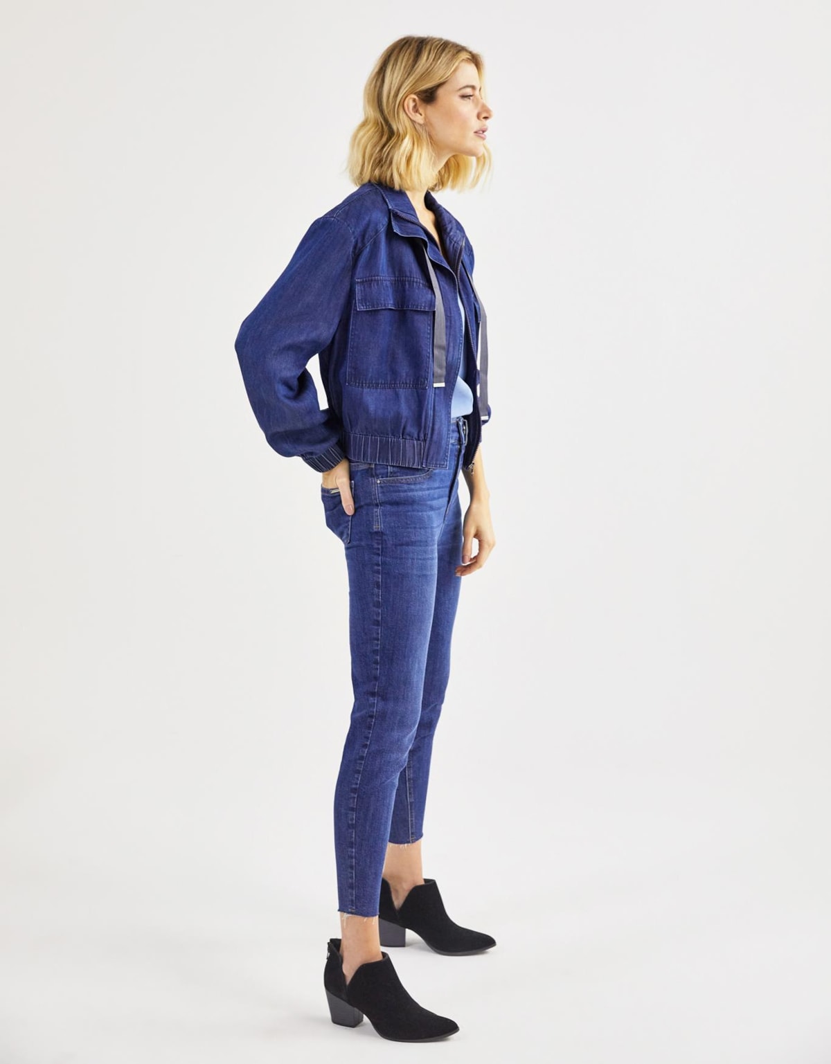 image_dbe877c9-e401-469f-9ea9-9710fcc003b2