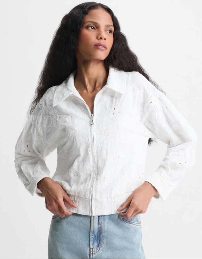 Shoulder — Jaqueta Bordado Floral