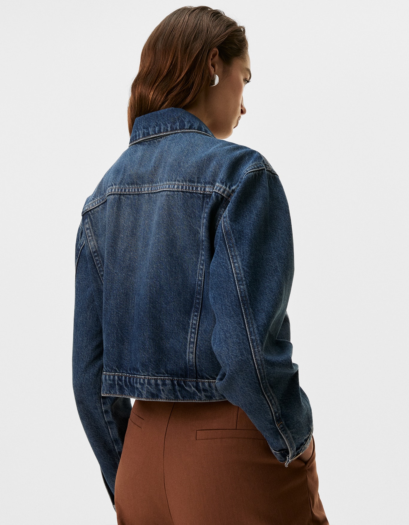 image_7ea225ad-c2f6-4ad5-8766-dfa04ad9a6f2